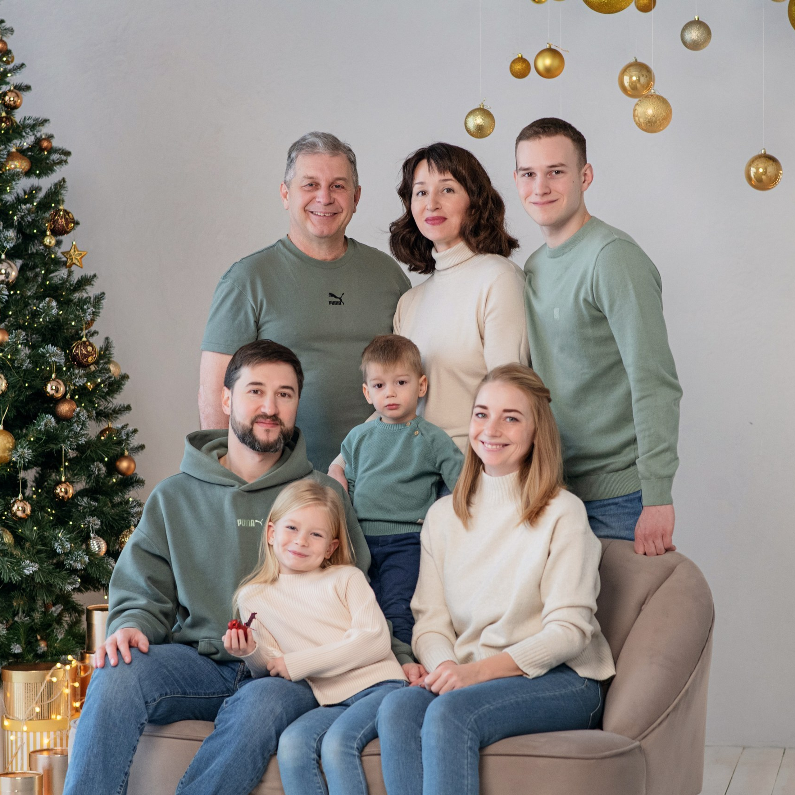 Отзывы о работе фотографа Елены Манжелей. Выпускные альбомы для школьников в Череповце