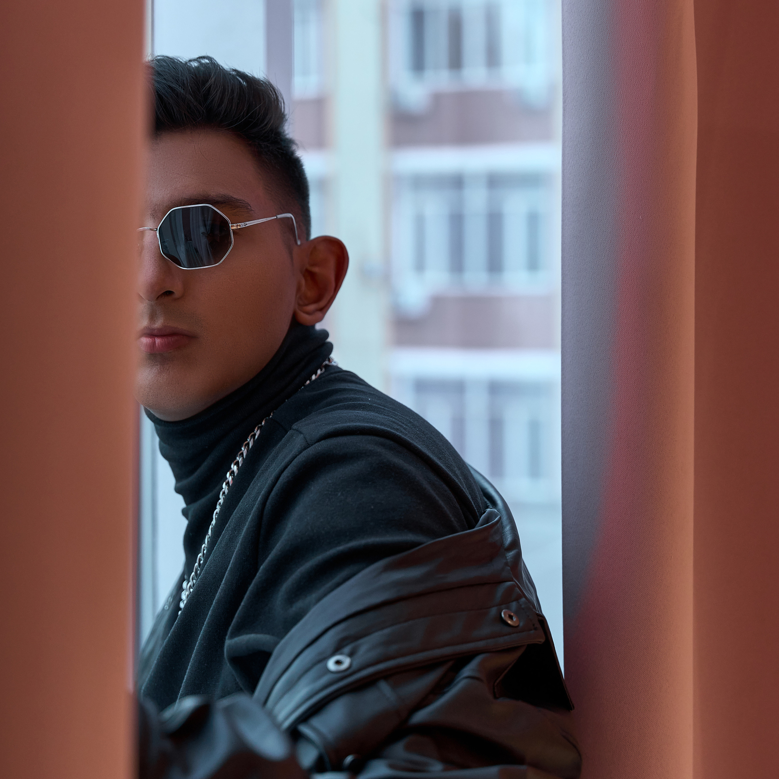 Костя x Розовый лофт. Андрей Дудкин. Контент фотограф в Москве