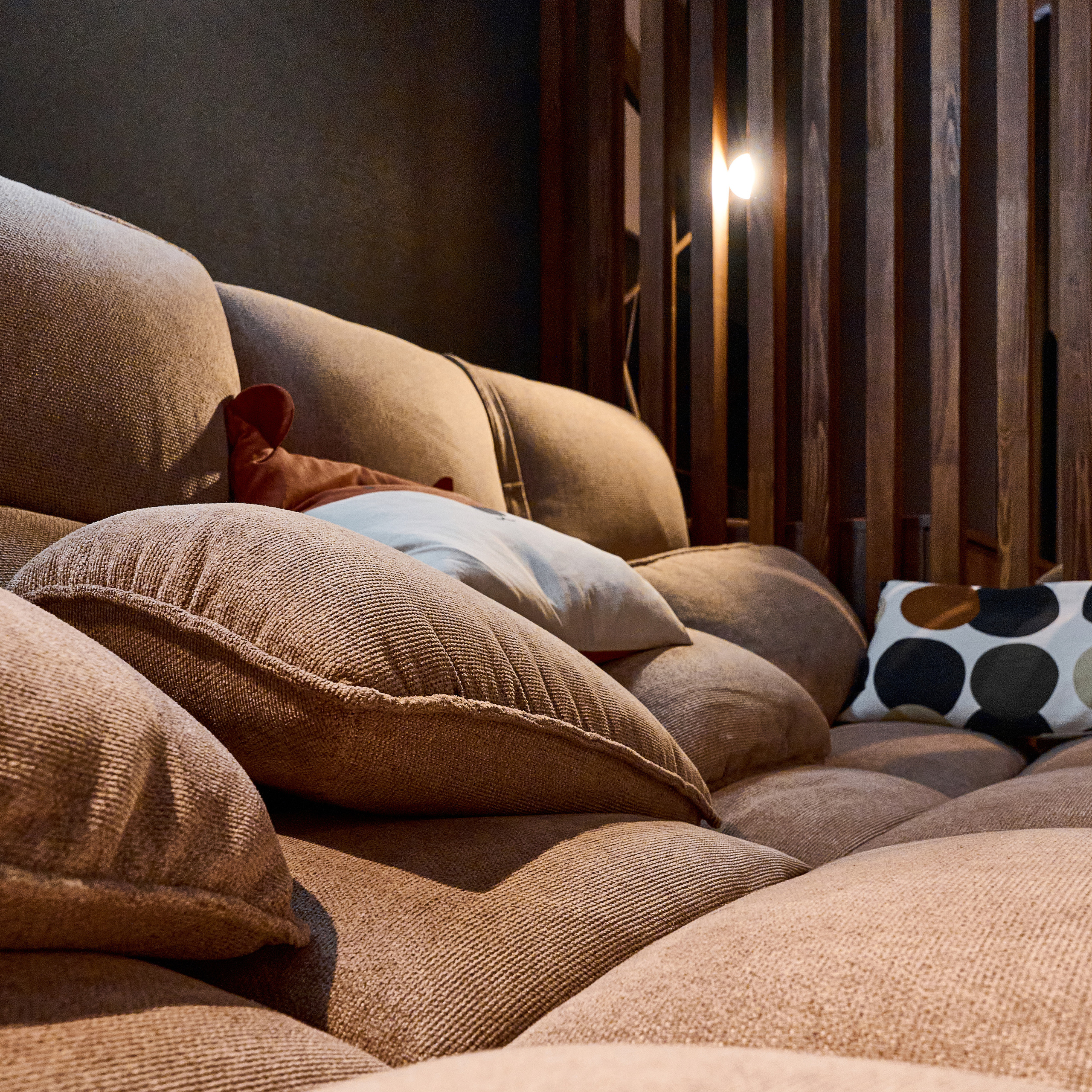 Дизайн интерьера квартиры-студии. Андрей Дудкин. Контент фотограф в Москве