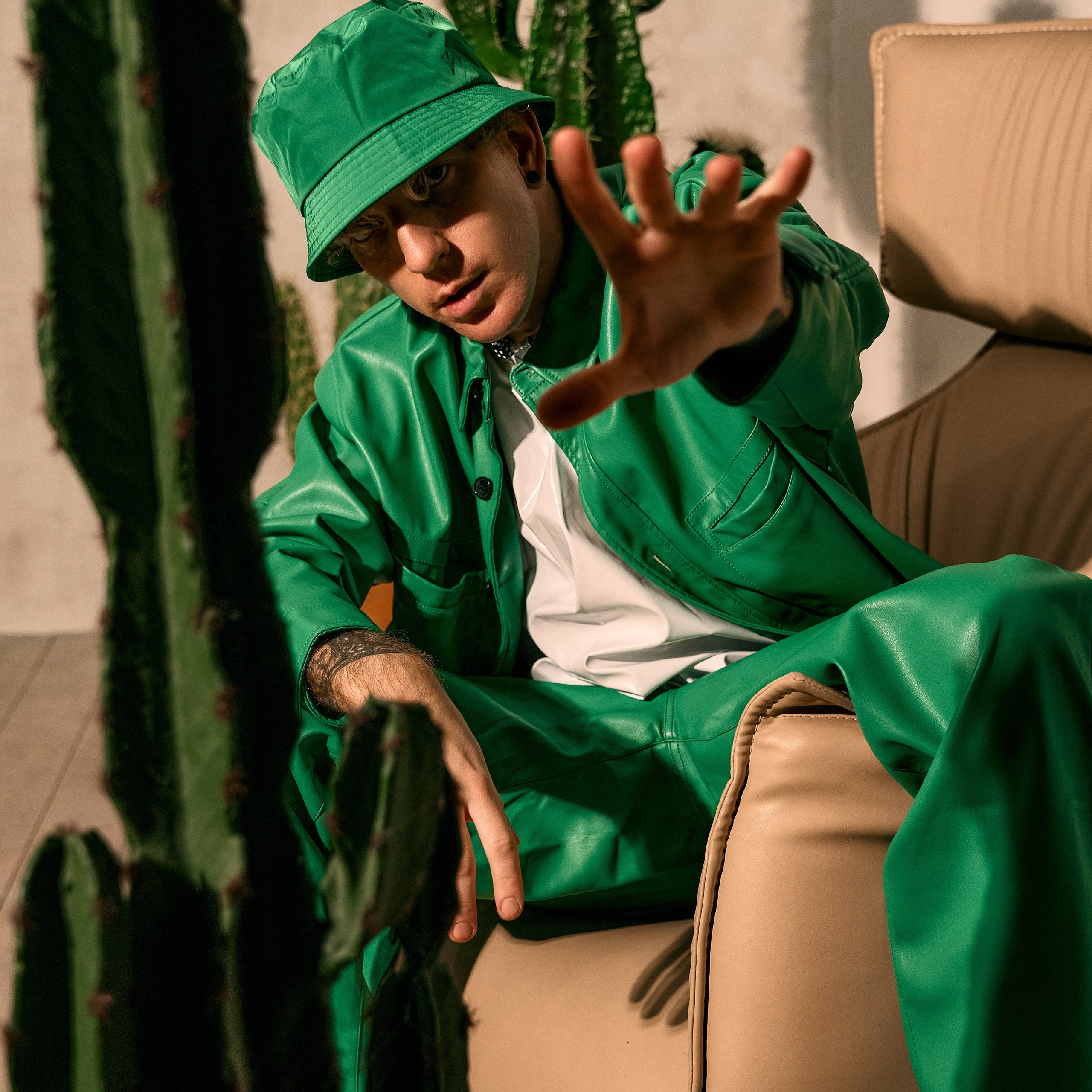 Eugene x Cactus. Андрей Дудкин. Контент фотограф в Москве