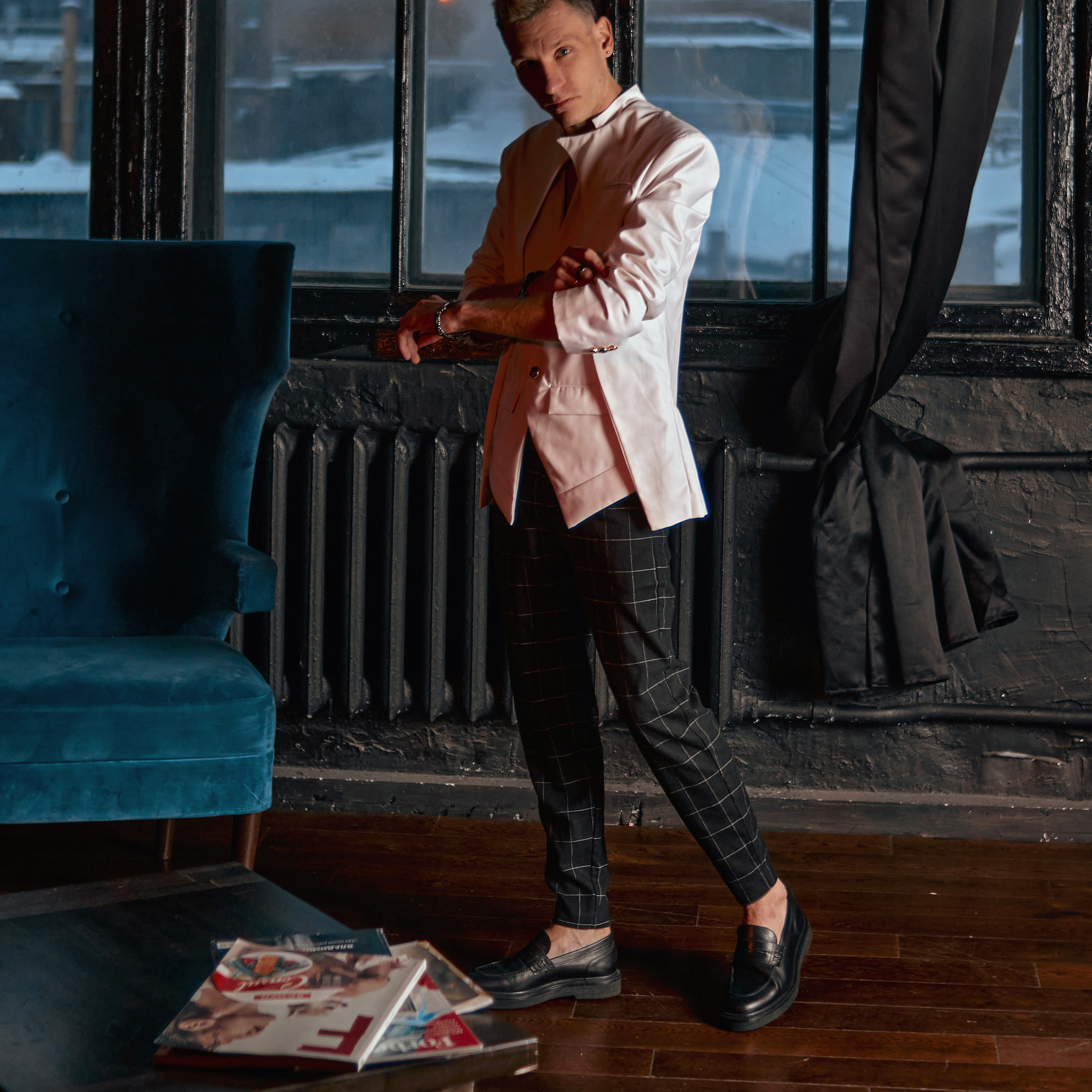 Денис со змеей. Андрей Дудкин. Контент фотограф в Москве