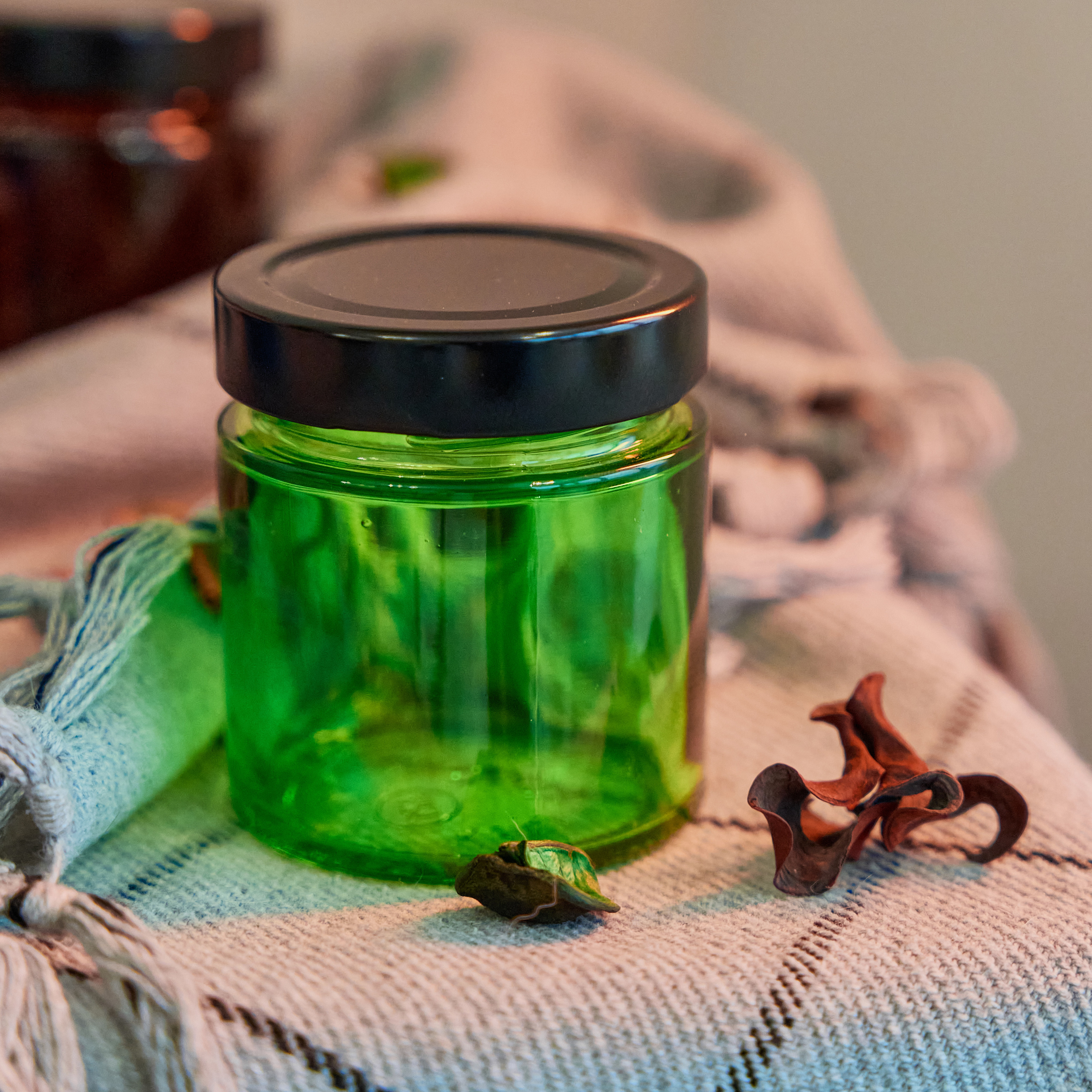 Стеклянные банки для свечей. Авито, маркетплейсы. Андрей Дудкин. Контент фотограф в Москве