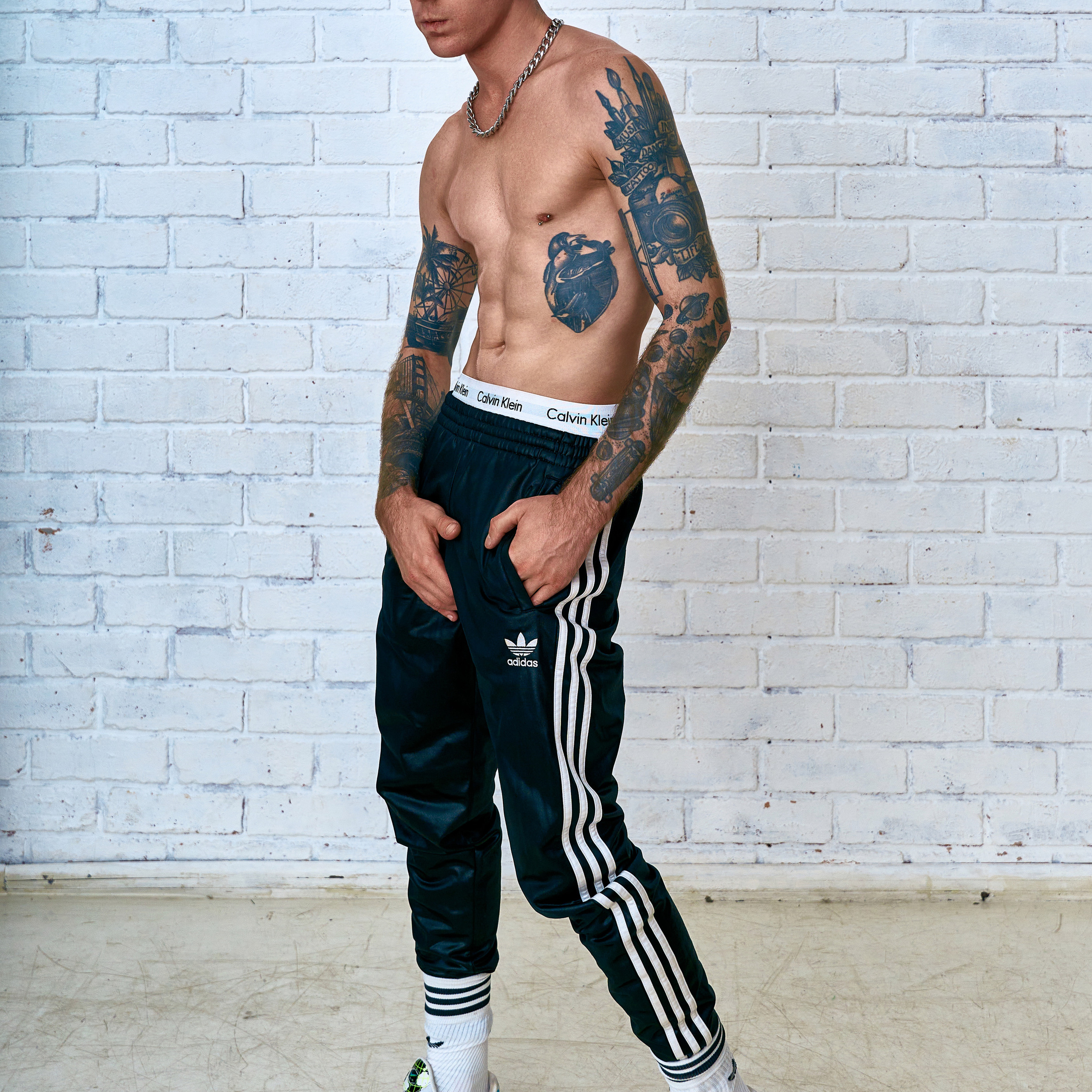 Eugene x Tommy studio. Андрей Дудкин. Контент фотограф в Москве