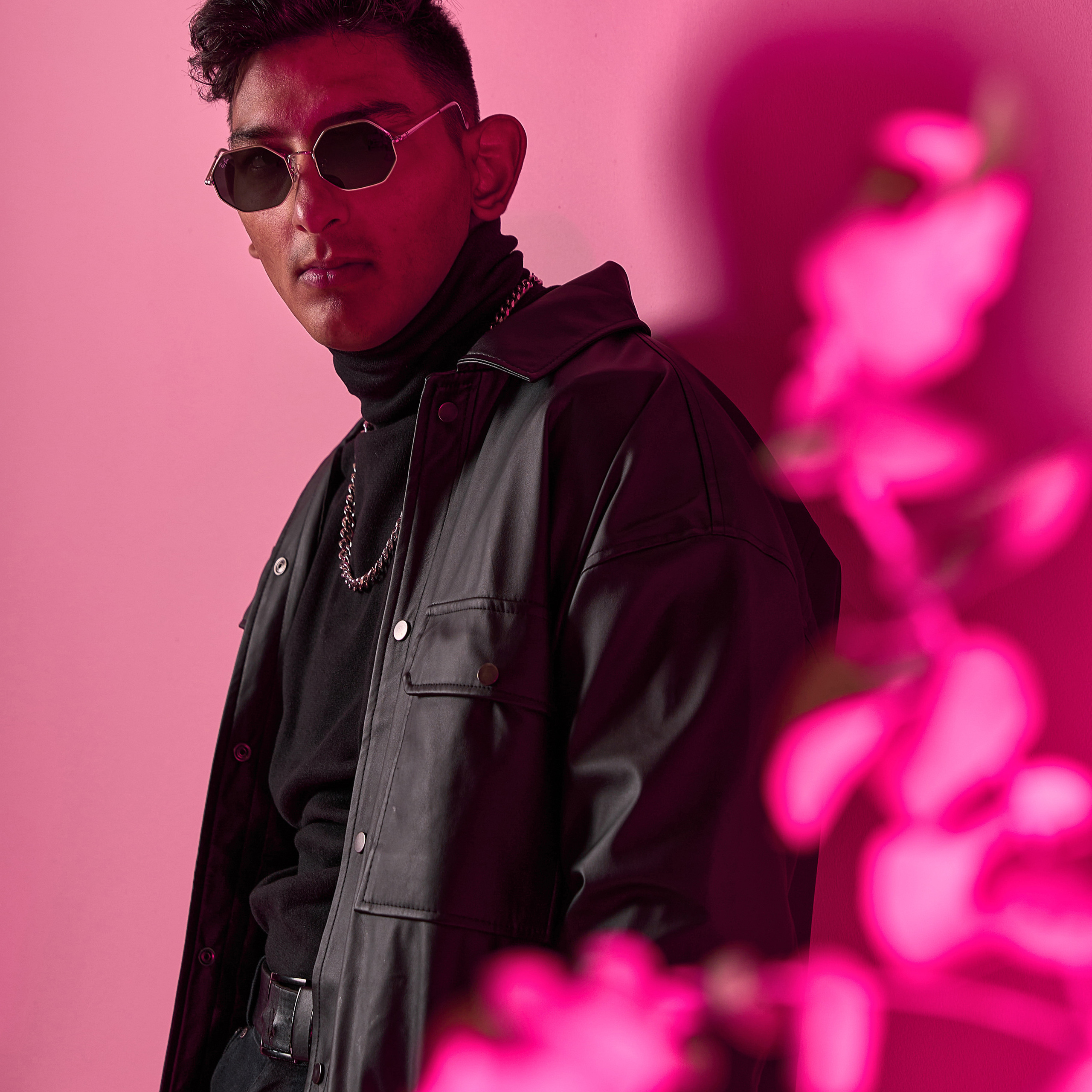 Костя x Розовый лофт. Андрей Дудкин. Контент фотограф в Москве