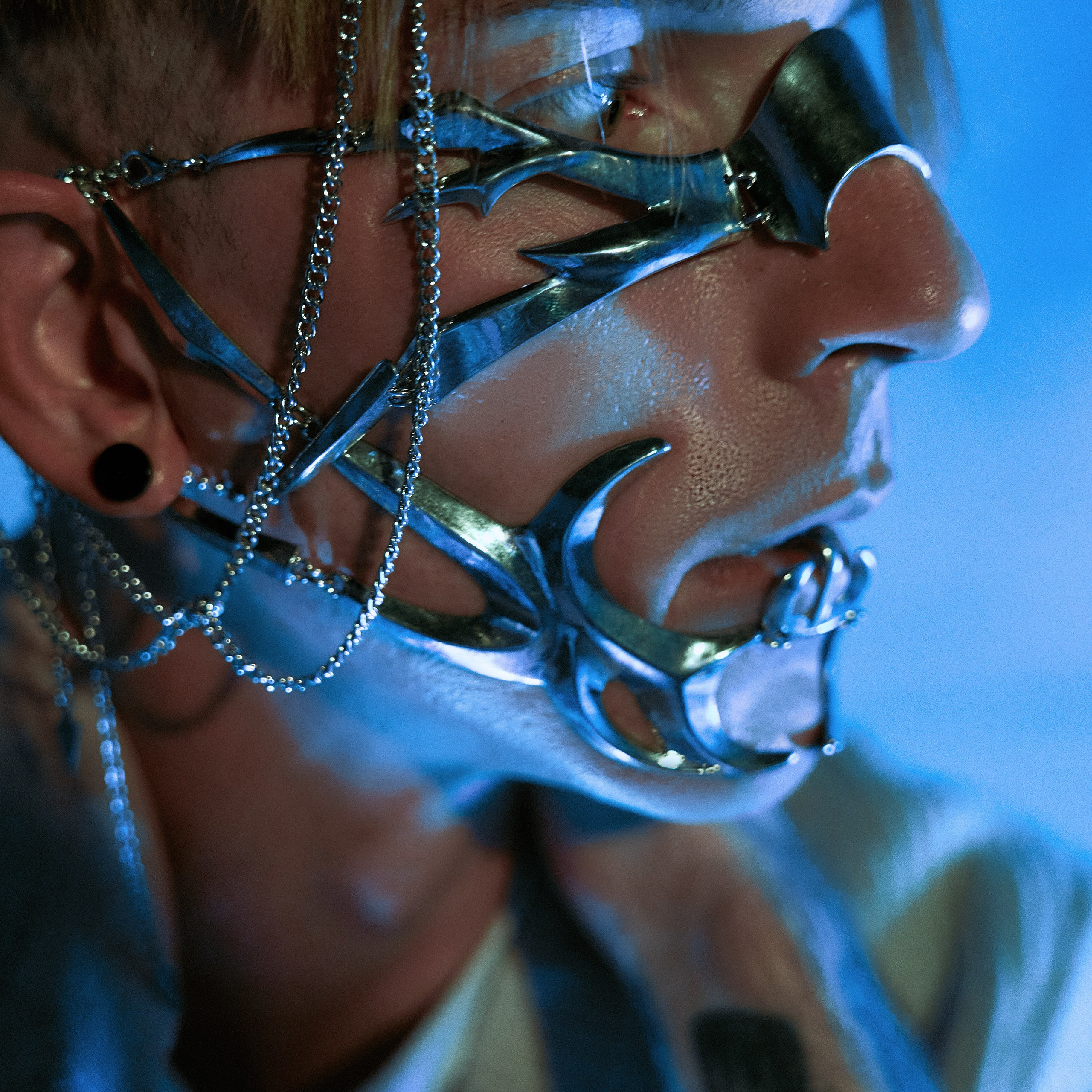 Eugene x Metallic. Андрей Дудкин. Контент фотограф в Москве