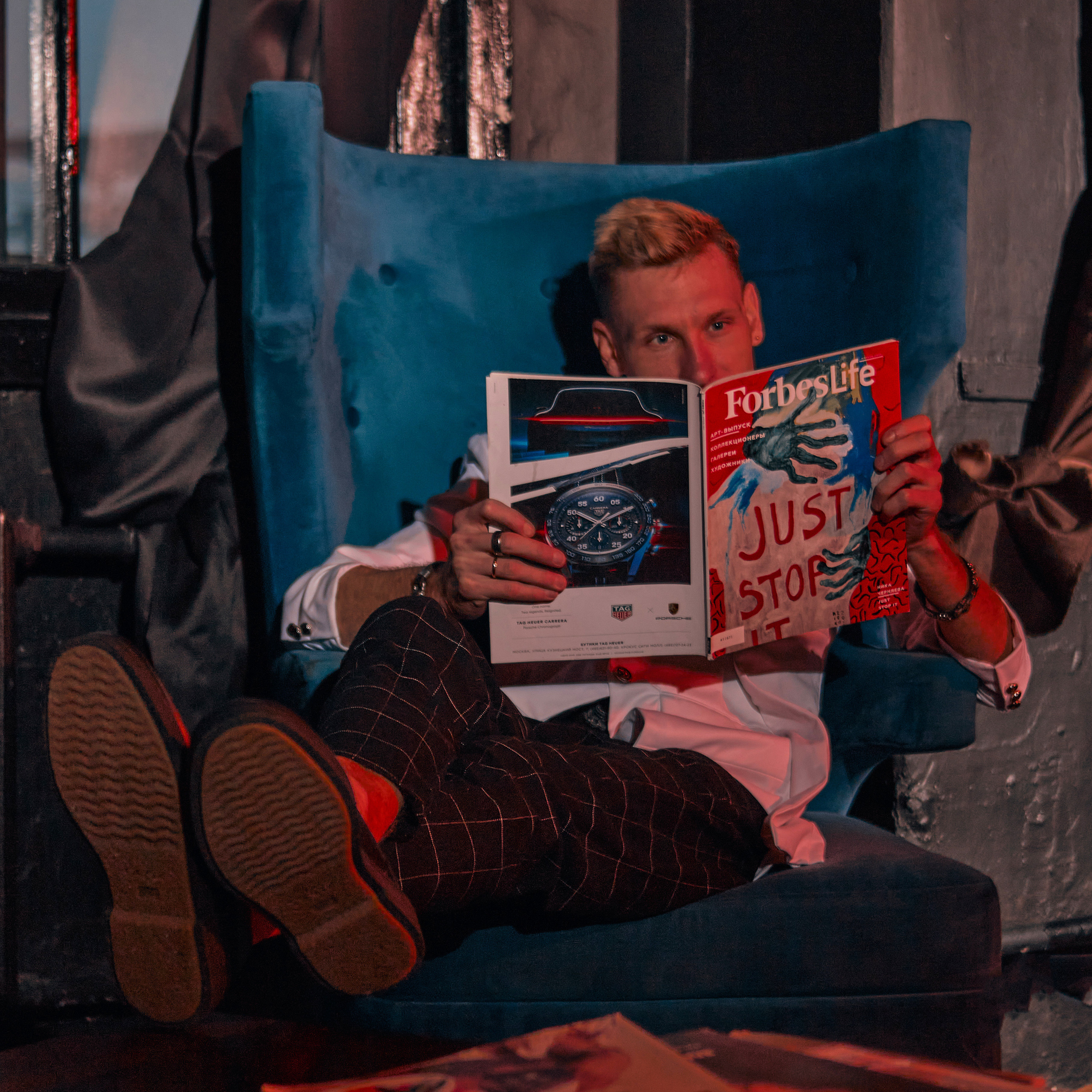 Денис со змеей. Андрей Дудкин. Контент фотограф в Москве