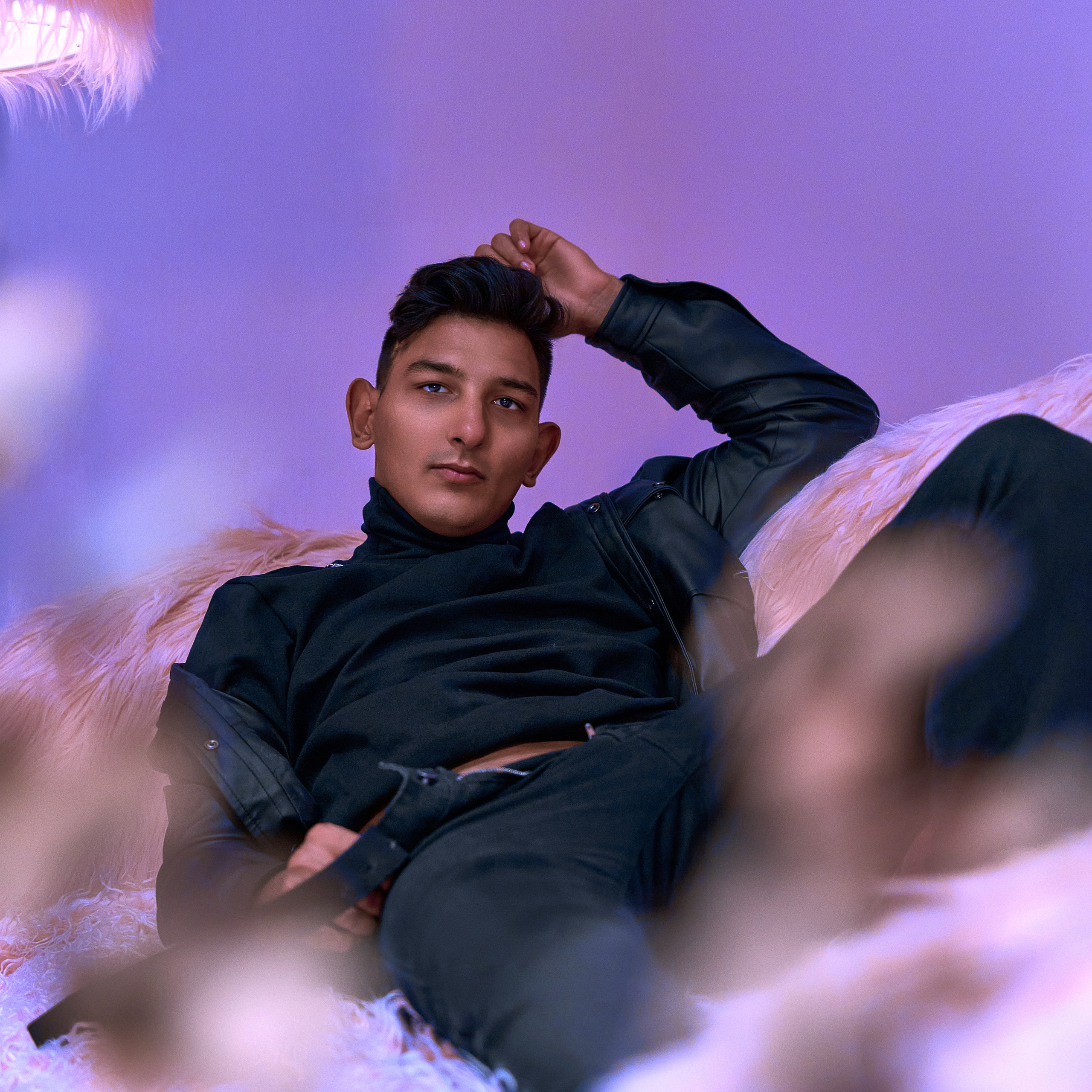 Костя x Розовый лофт. Андрей Дудкин. Контент фотограф в Москве