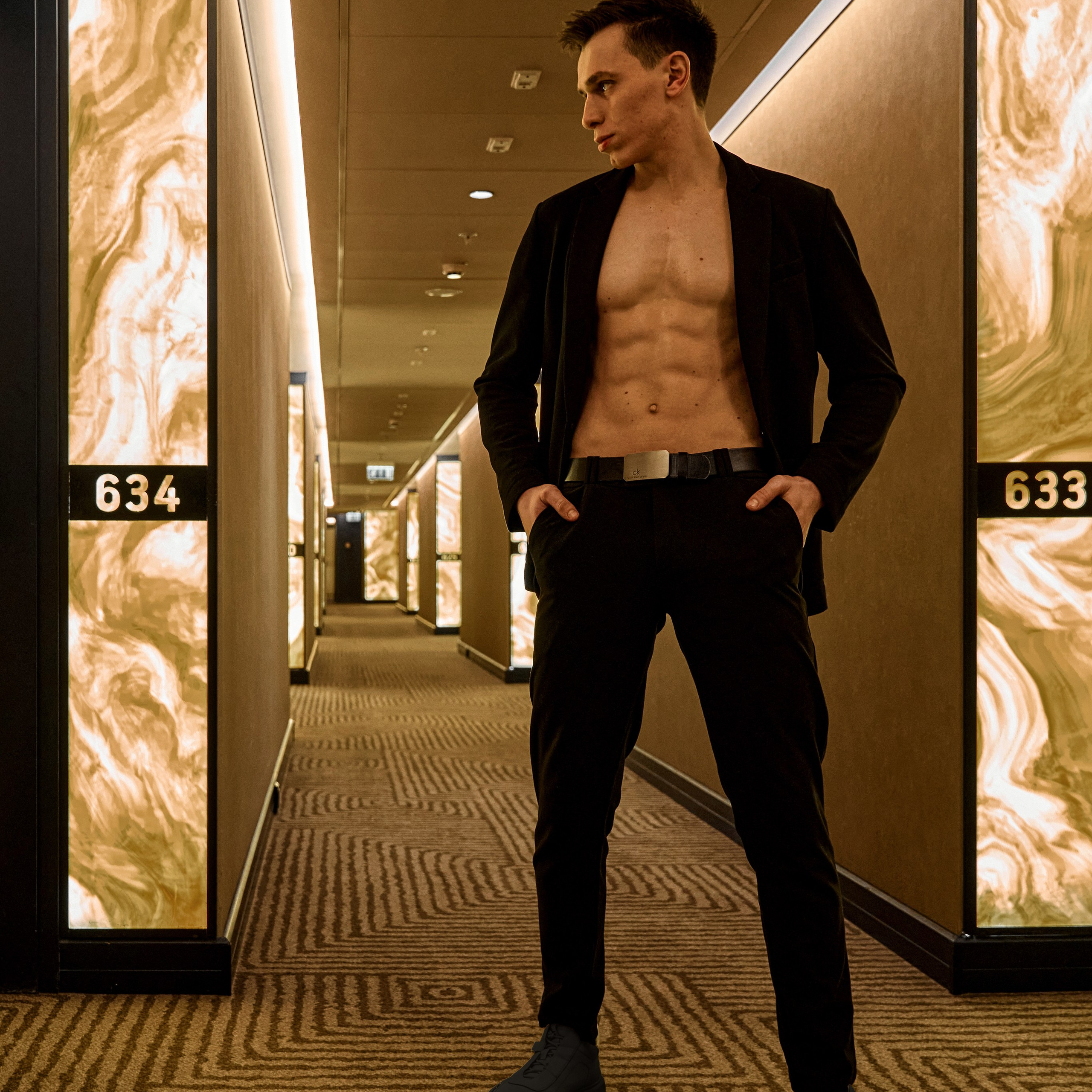 Dima x Hotel. Андрей Дудкин. Контент фотограф в Москве