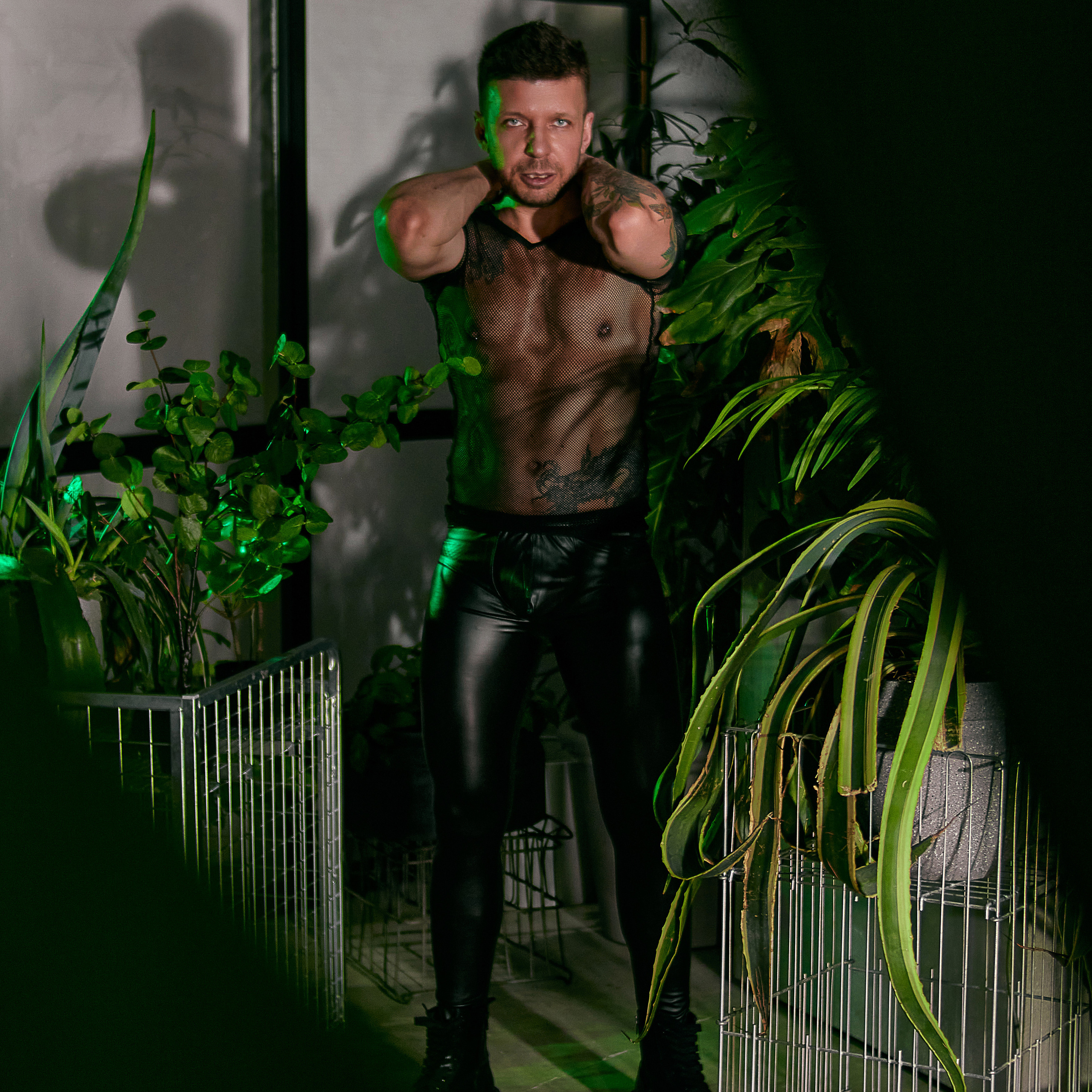 Саша x Оранжерея. Андрей Дудкин. Контент фотограф в Москве