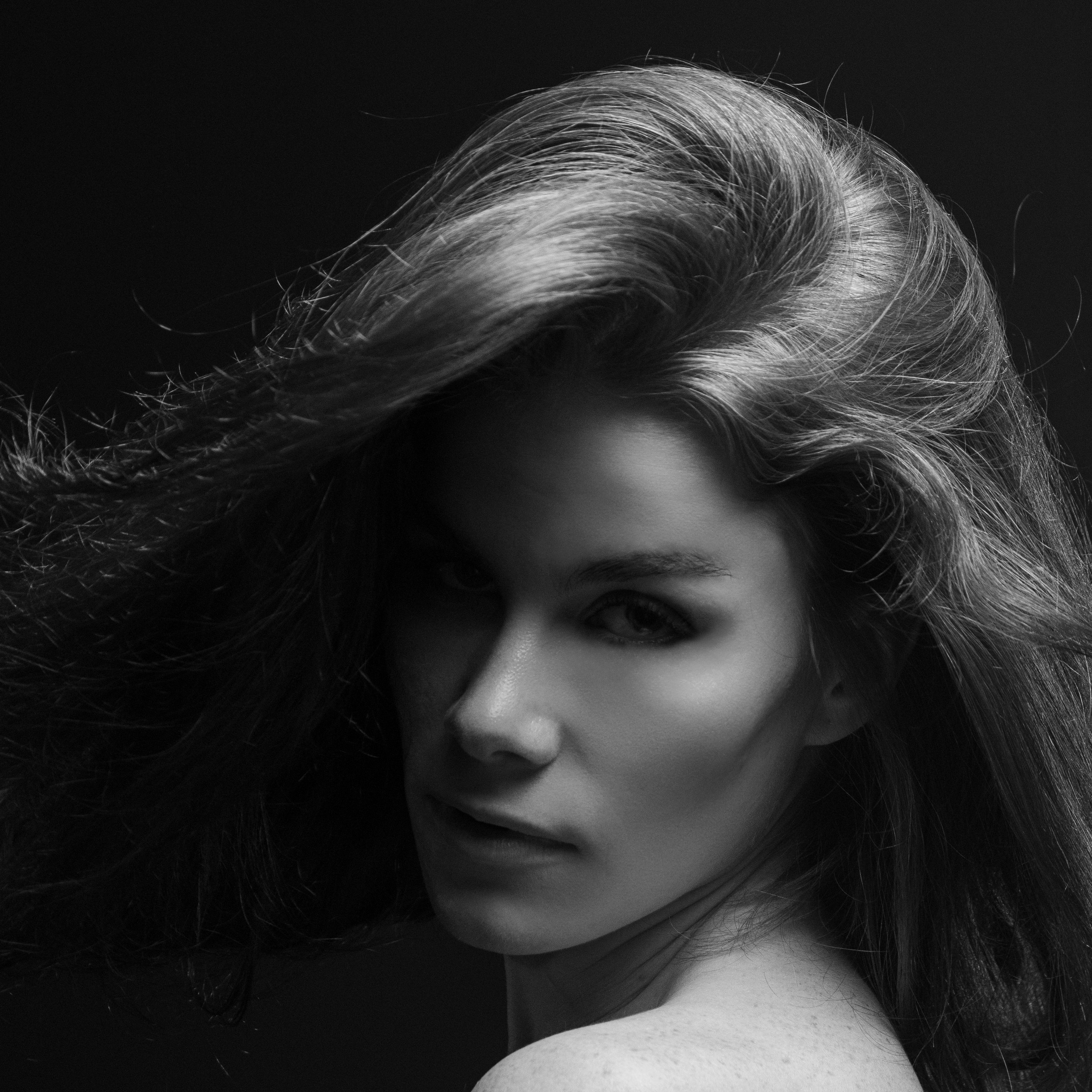 Лиза в темноте