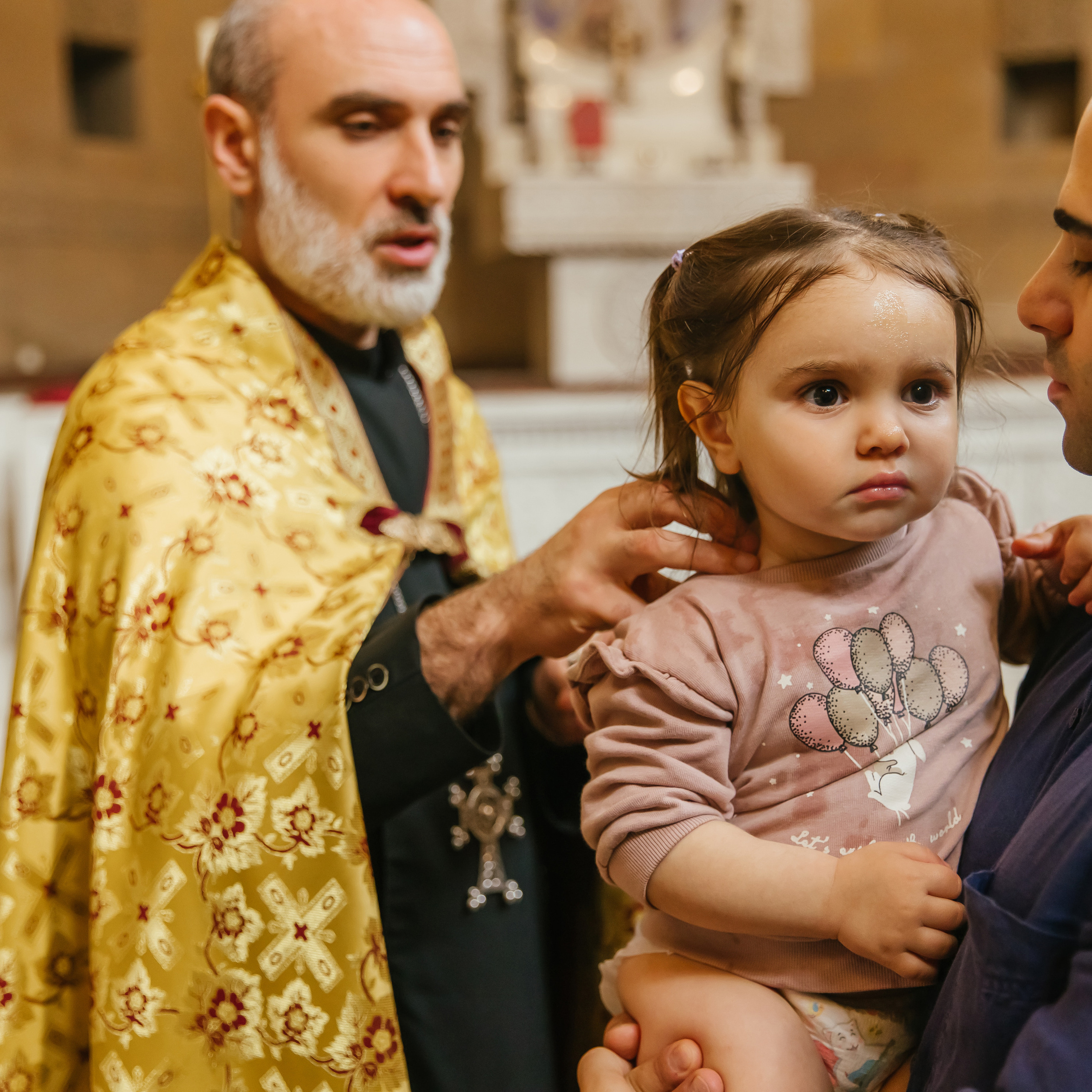 Фотограф на крещение в Москве. Krumstudio фото, видео по Москве и МО