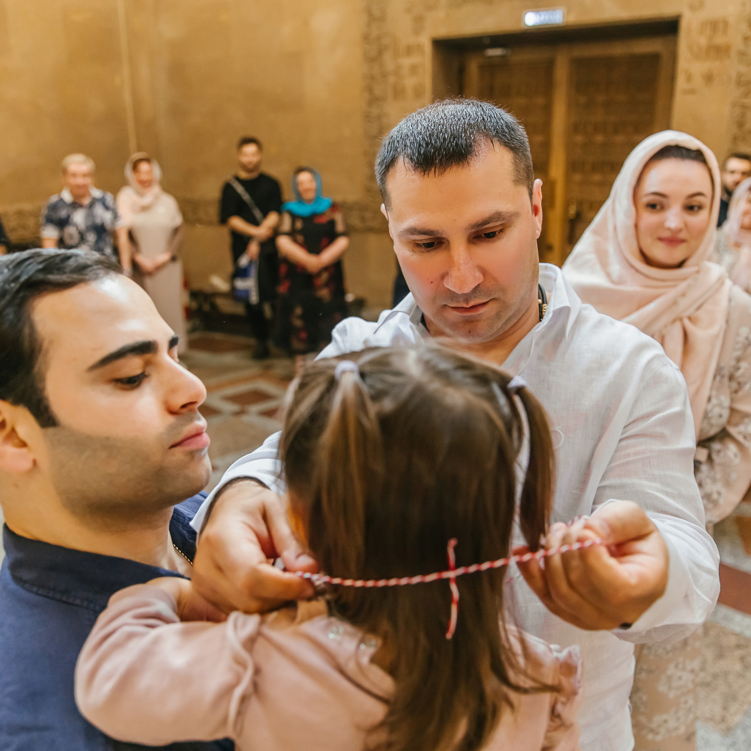 Фотограф на крещение в Москве. Krumstudio фото, видео по Москве и МО