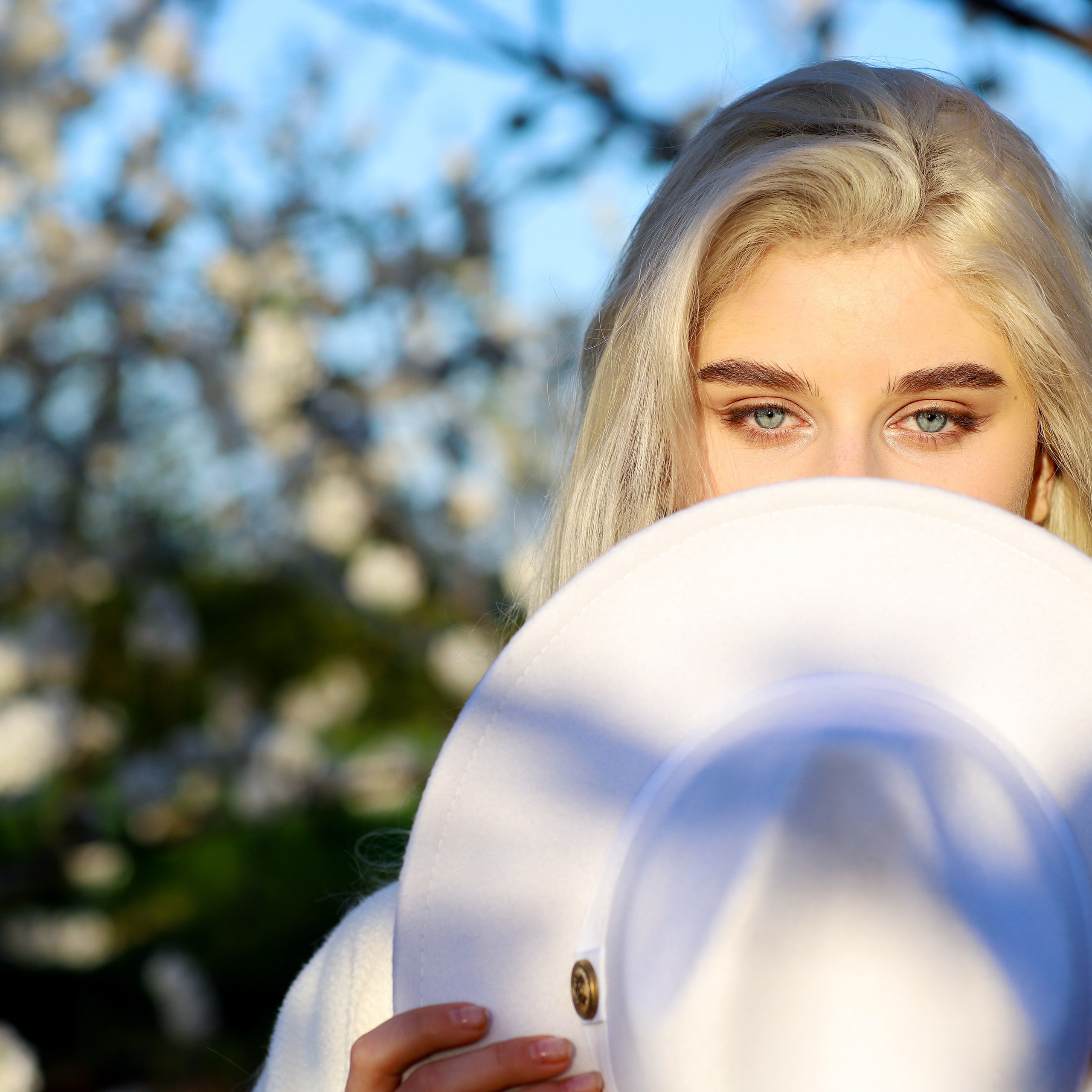 Яблони в цвету. Семейный и детский фотограф в Москве Ольга Тихонкова