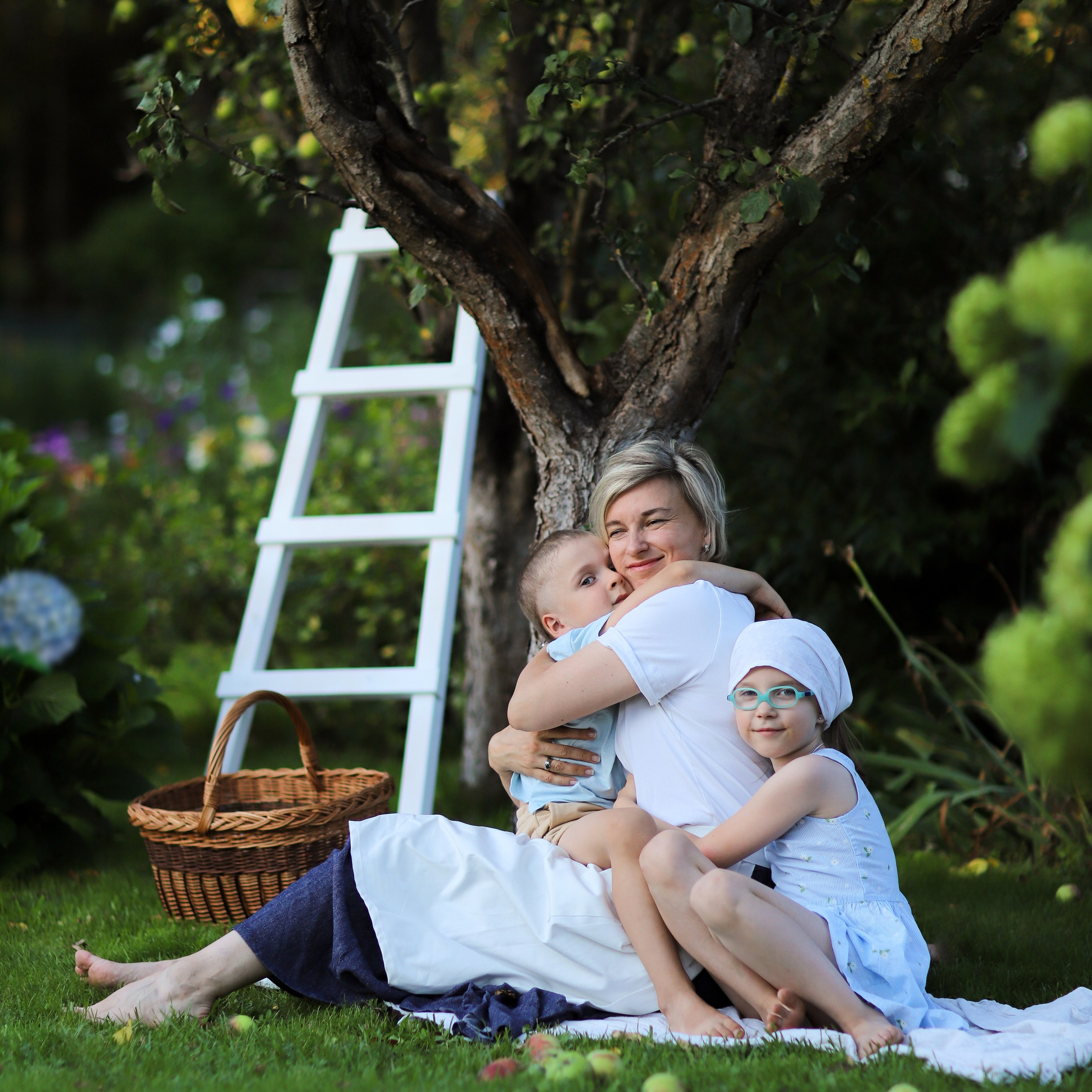 Летний сад. Семейный и детский фотограф в Москве Ольга Тихонкова