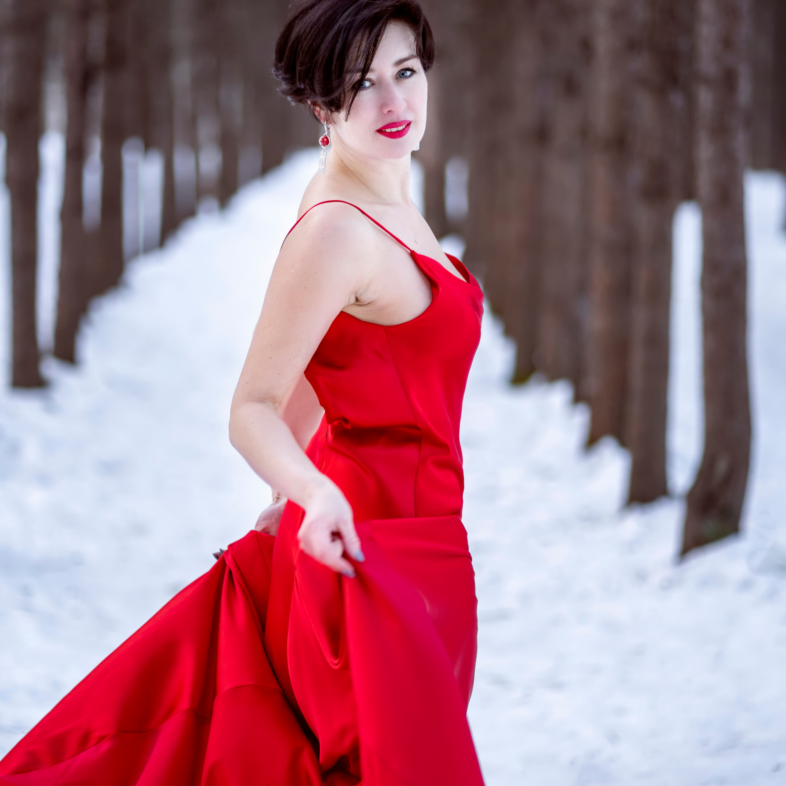 Lady in red