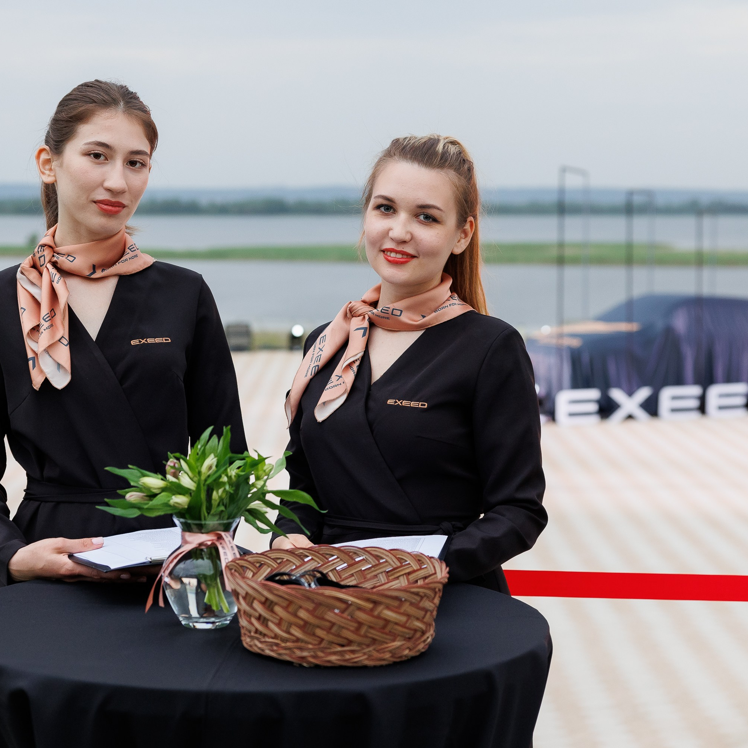 Презентация авто EXEED RX. Репортажный фотограф Казань | Предметный фотограф в Казани | Фотограф на корпоратив Казань