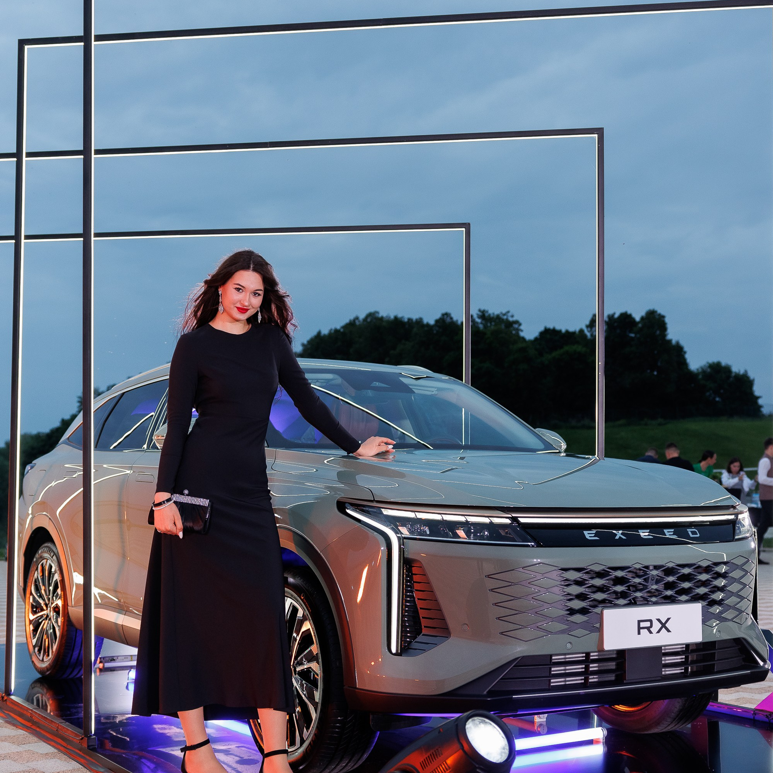 Презентация авто EXEED RX. Репортажный фотограф Казань | Предметный фотограф в Казани | Фотограф на корпоратив Казань