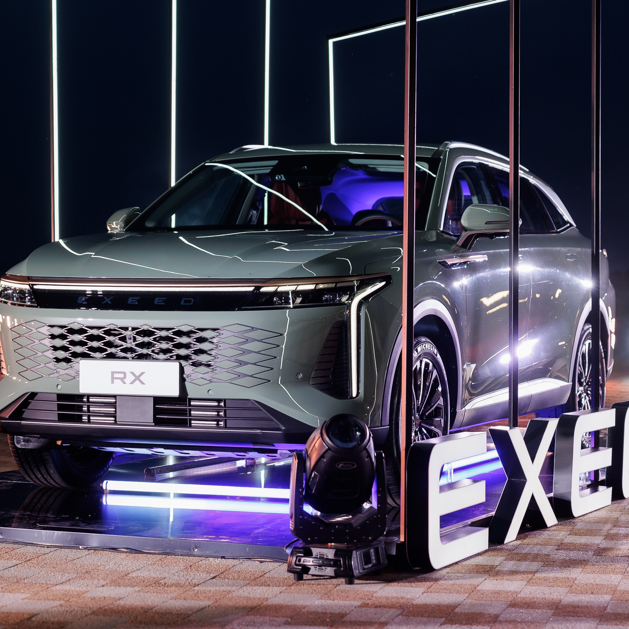 Презентация авто EXEED RX. Репортажный фотограф Казань | Предметный фотограф в Казани | Фотограф на корпоратив Казань