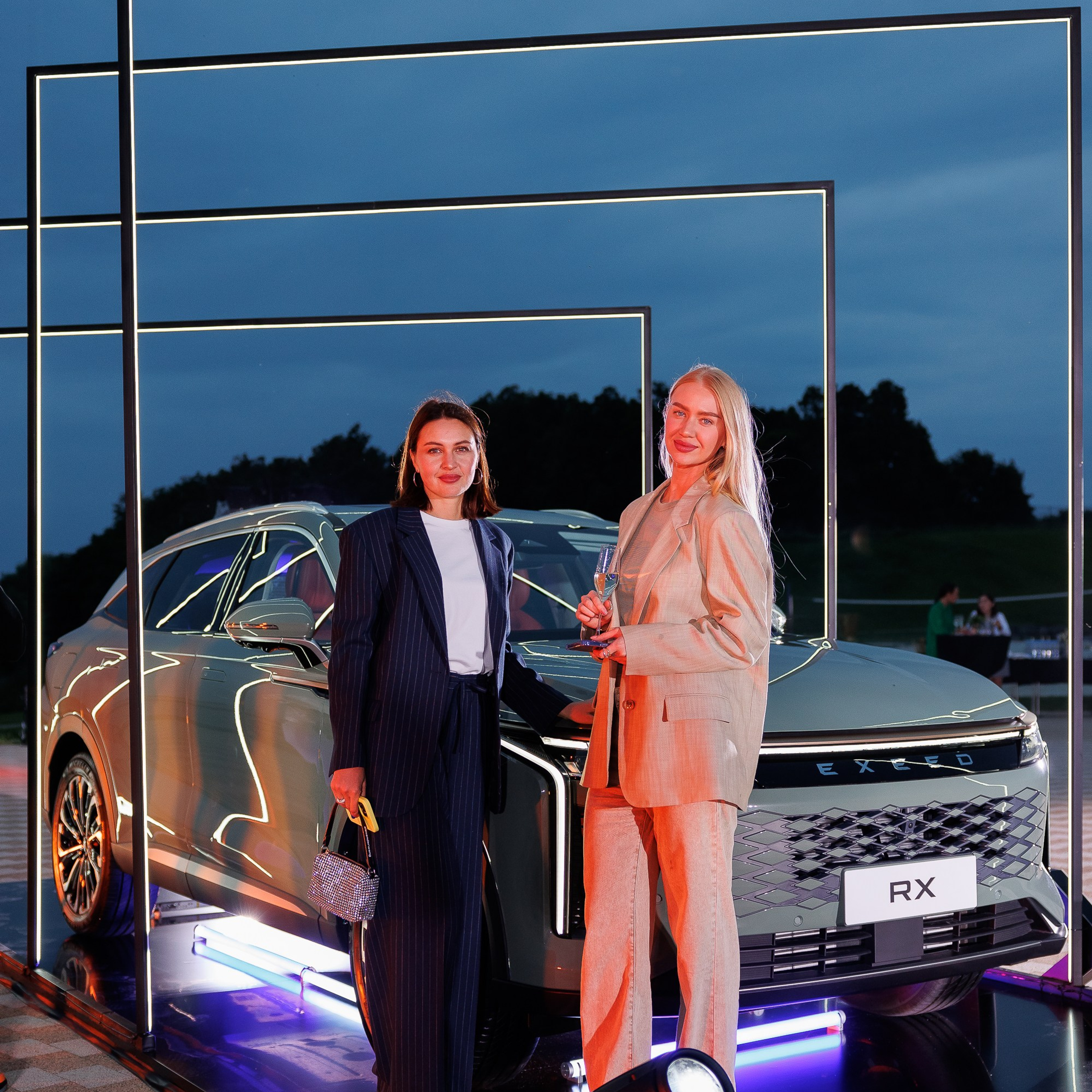 Презентация авто EXEED RX. Репортажный фотограф Казань | Предметный фотограф в Казани | Фотограф на корпоратив Казань