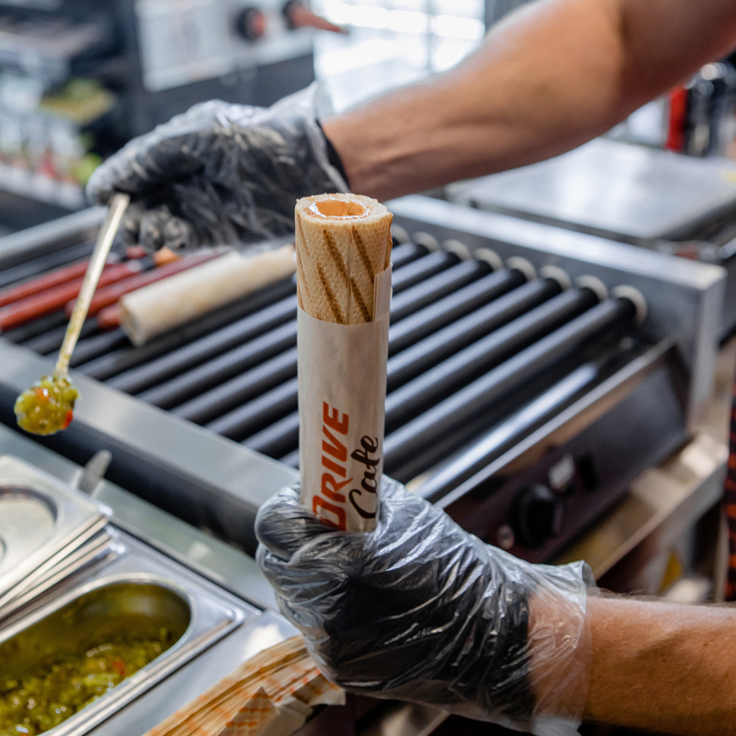 Фото приготовления хот-дога, фотограф Ксения Сытина