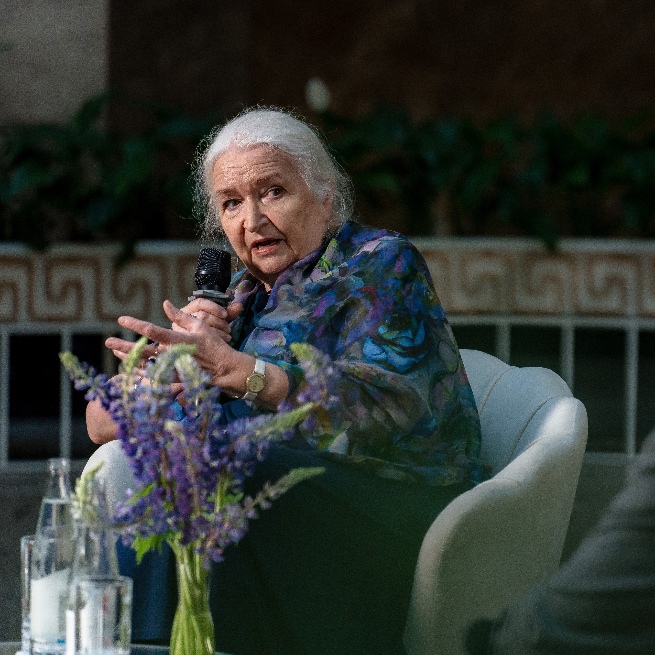 Выступление Татьяны Черниговской на встрече выпускников Экономического факультета МГУ им. М. В. Ломоносова в рамках ПМЭФ