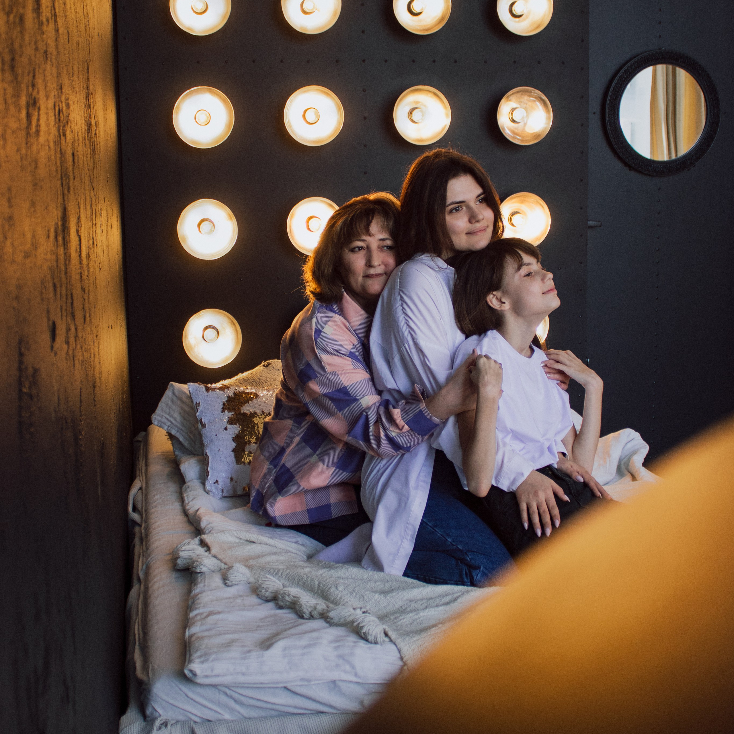 Мамины руки, мамино сердце 🤍 нежно хранят минуты детства. Фотограф в Сургуте Лина Серебрякова