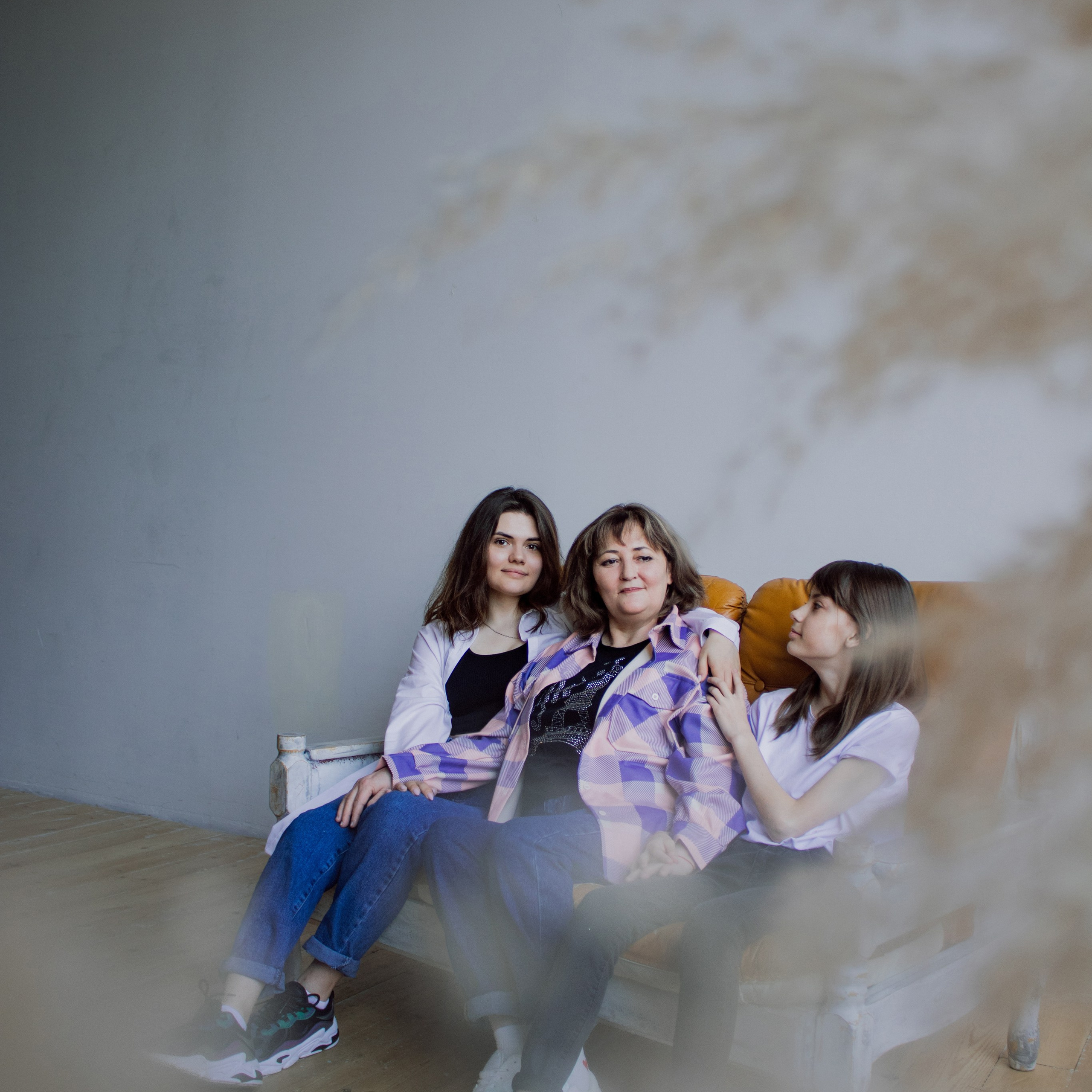 Мамины руки, мамино сердце 🤍 нежно хранят минуты детства. Фотограф в Сургуте Лина Серебрякова