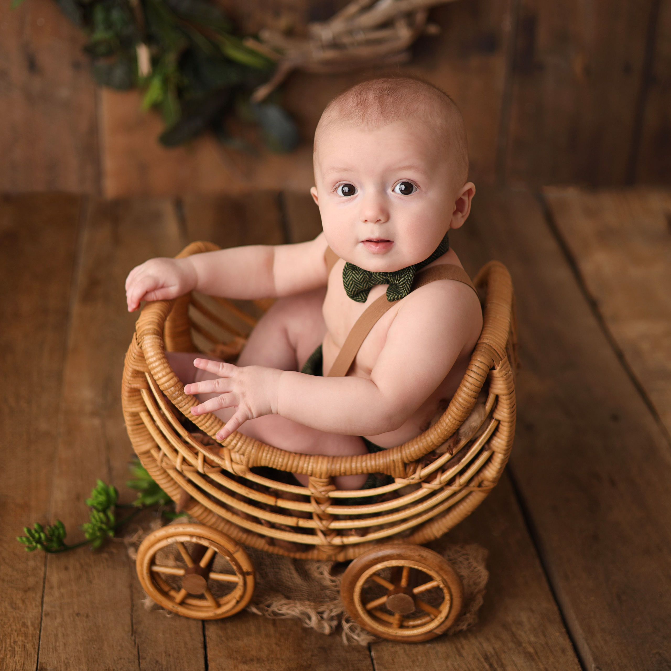 Адаму 6 месяцев