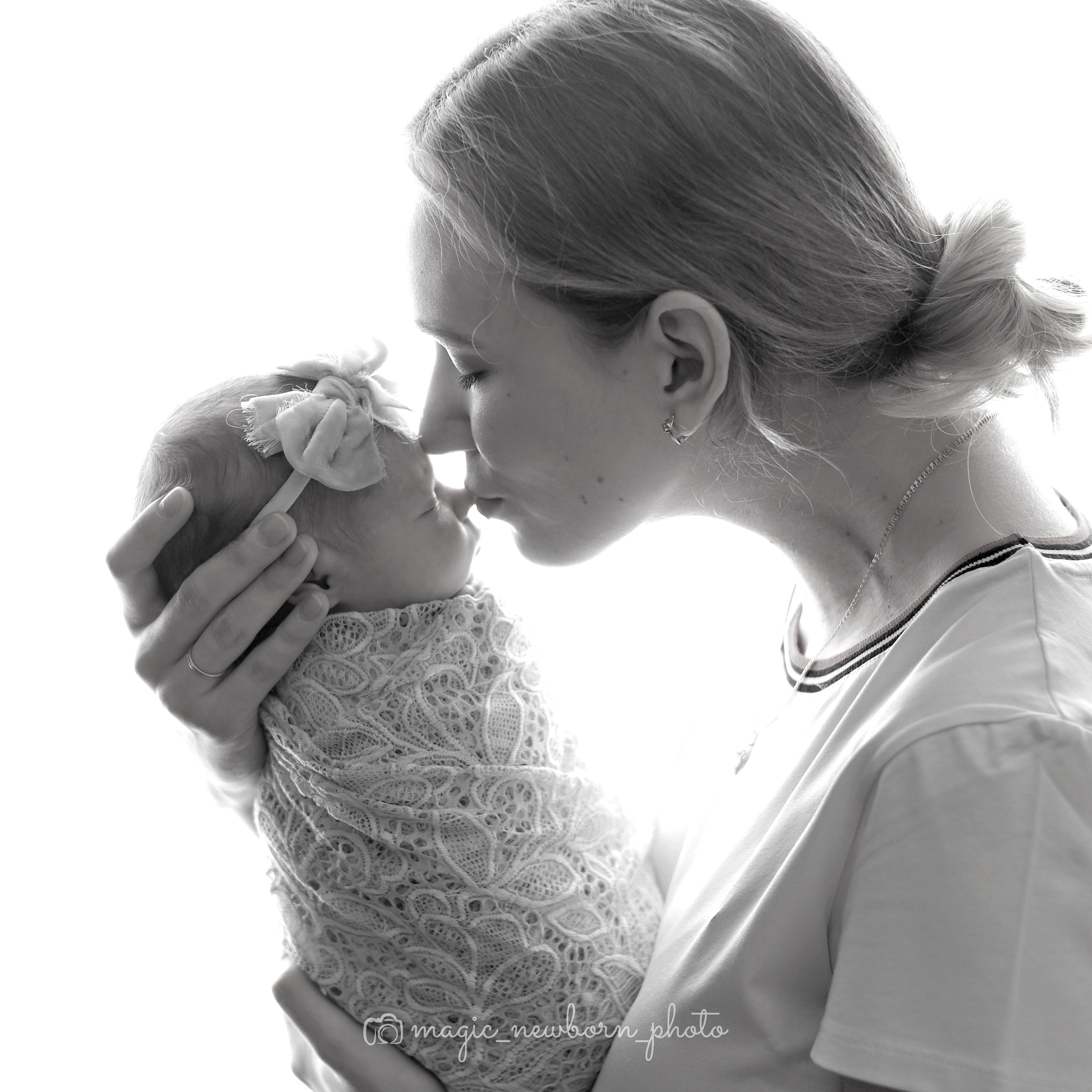 Отзывы о фотосессии новорожденных в Москве. Фотограф новорожденных Москва. Ньюборн фотограф Москва