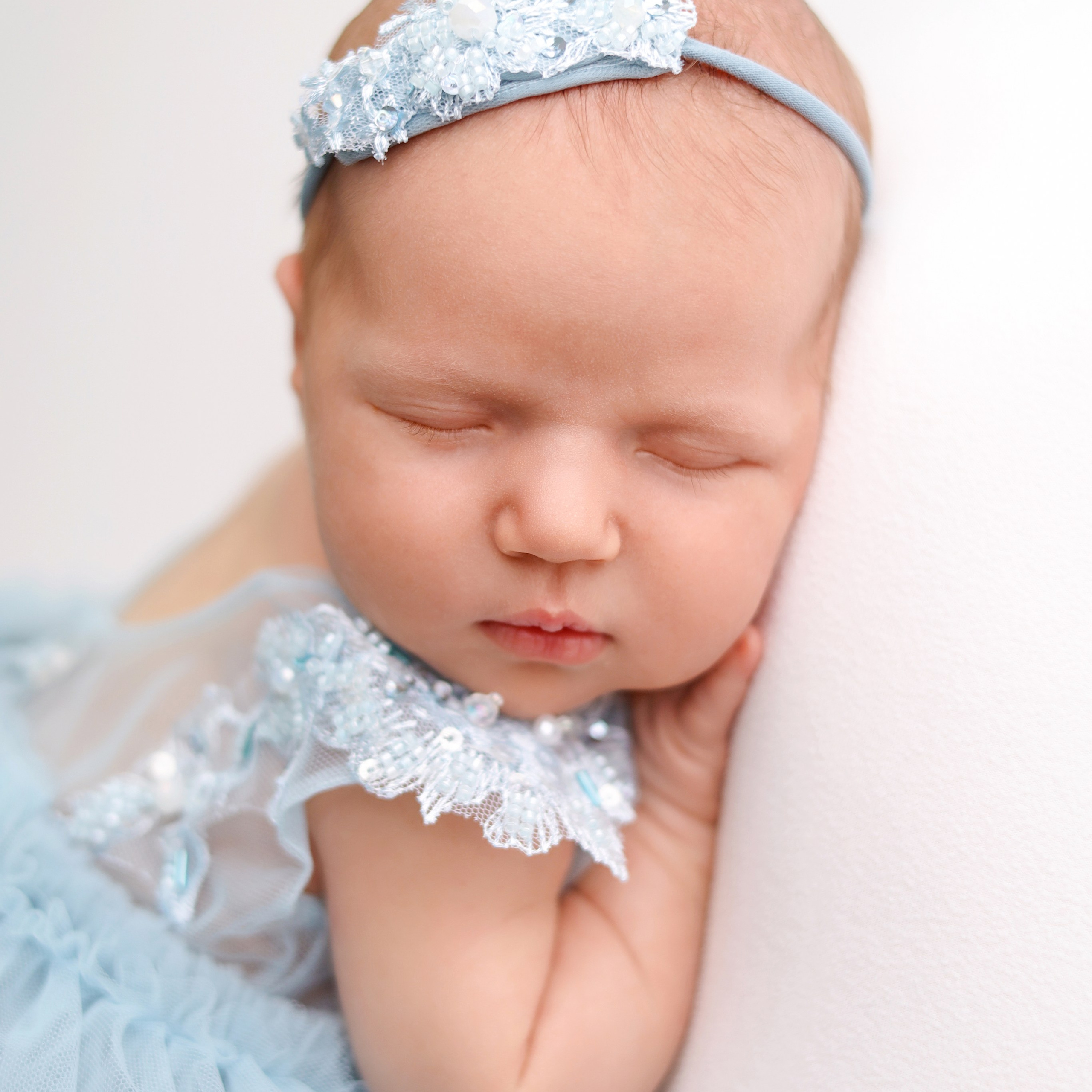 Отзывы о фотосессии новорожденных в Москве. Фотограф новорожденных Москва. Ньюборн фотограф Москва