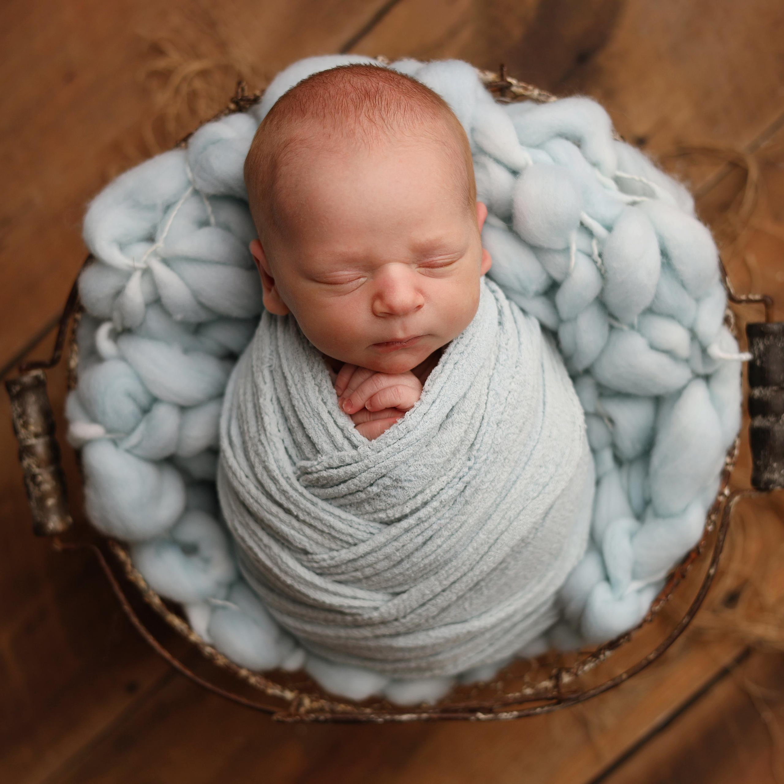 Отзывы о фотосессии новорожденных в Москве. Фотограф новорожденных Москва. Ньюборн фотограф Москва