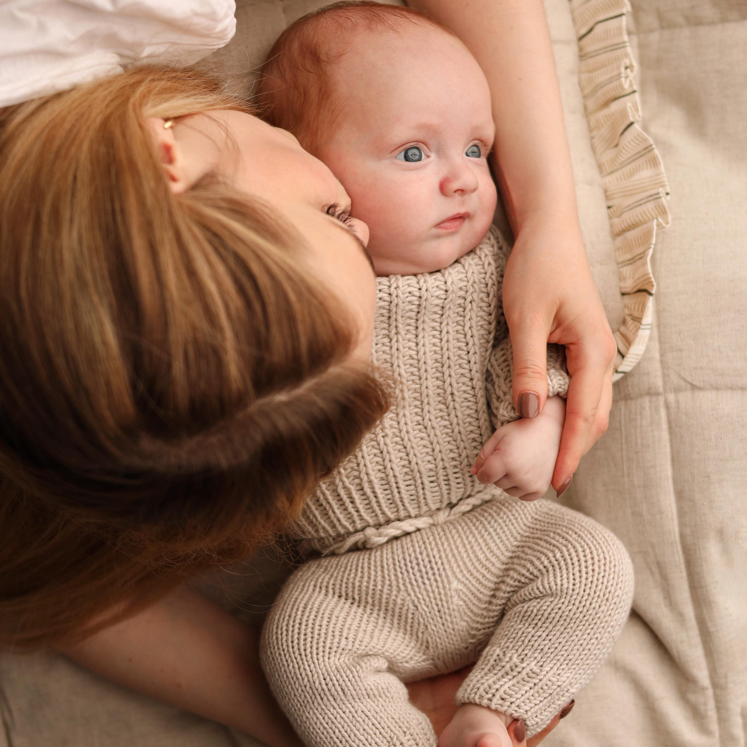 Отзывы о фотосессии новорожденных в Москве. Фотограф новорожденных Москва. Ньюборн фотограф Москва