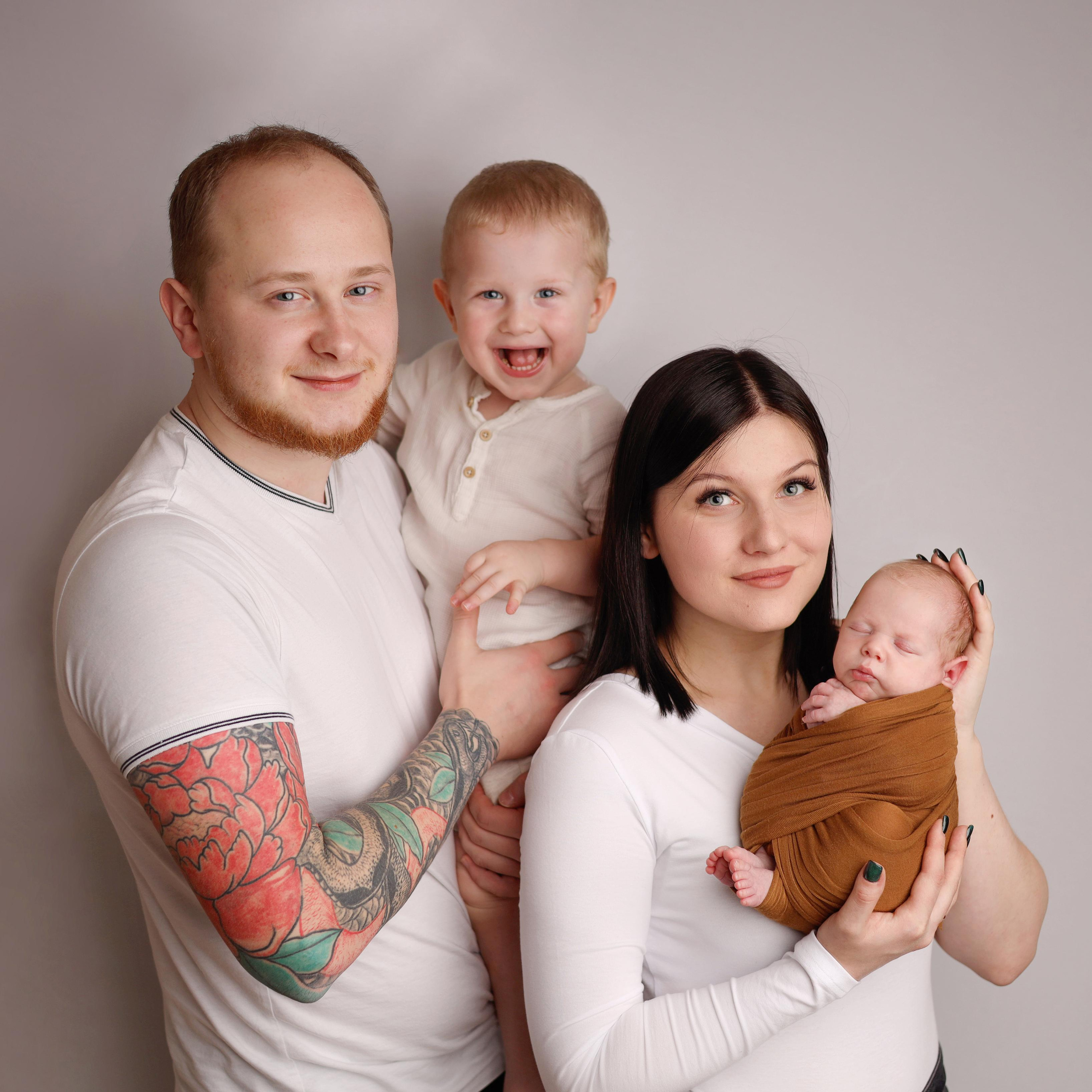 Отзывы о фотосессии новорожденных в Москве. Фотограф новорожденных Москва. Ньюборн фотограф Москва