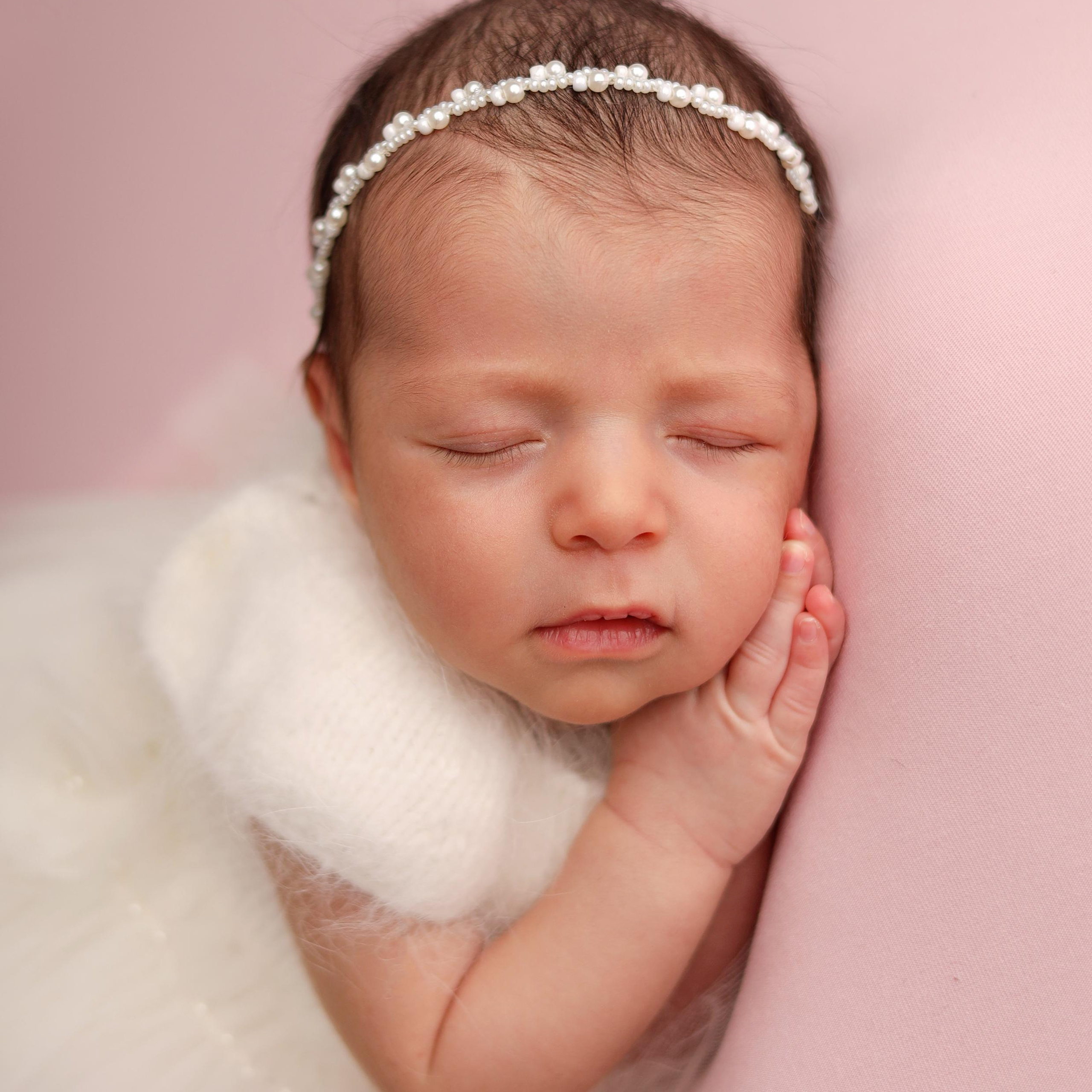 Отзывы о фотосессии новорожденных в Москве. Фотограф новорожденных Москва. Ньюборн фотограф Москва