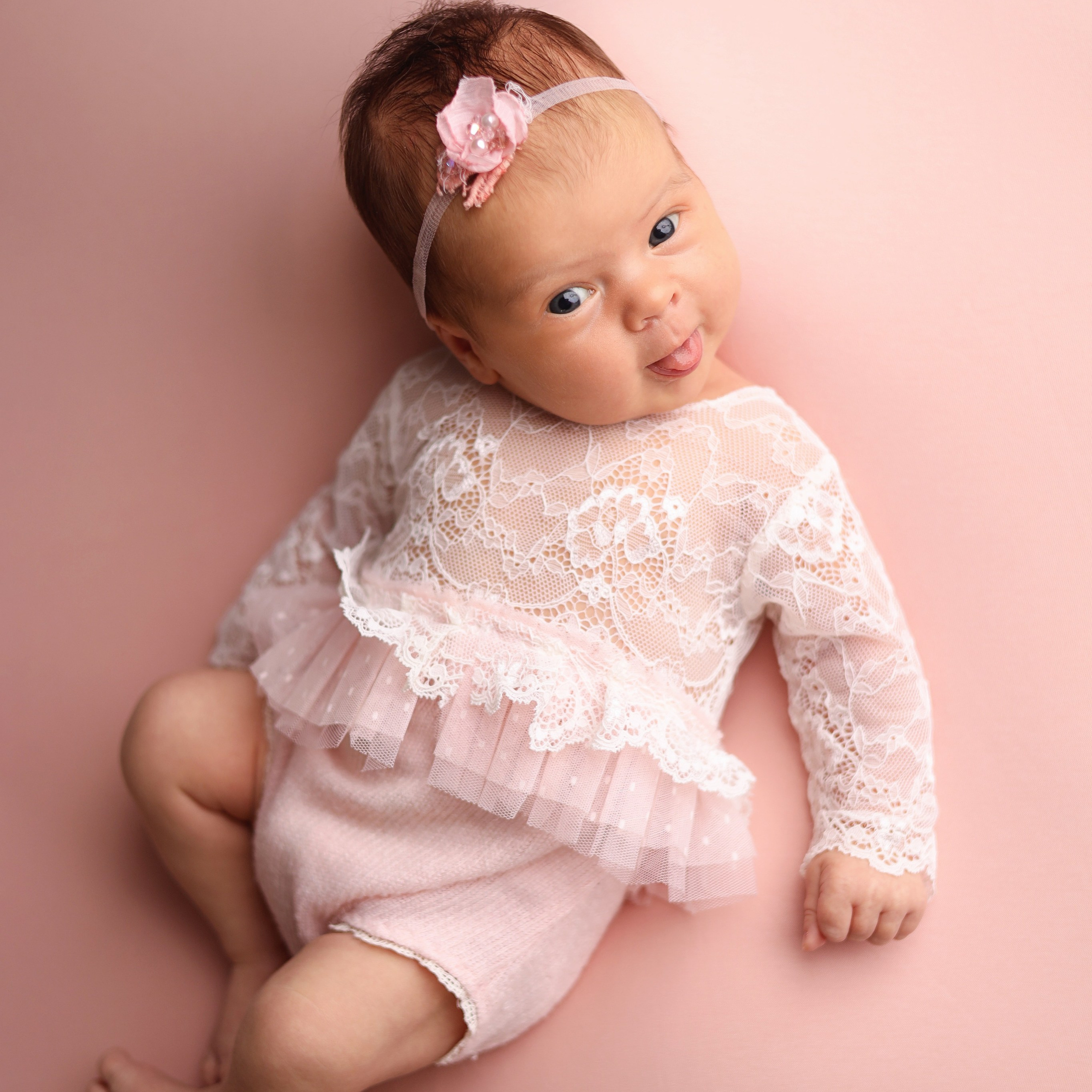 Отзывы о фотосессии новорожденных в Москве. Фотограф новорожденных Москва. Ньюборн фотограф Москва