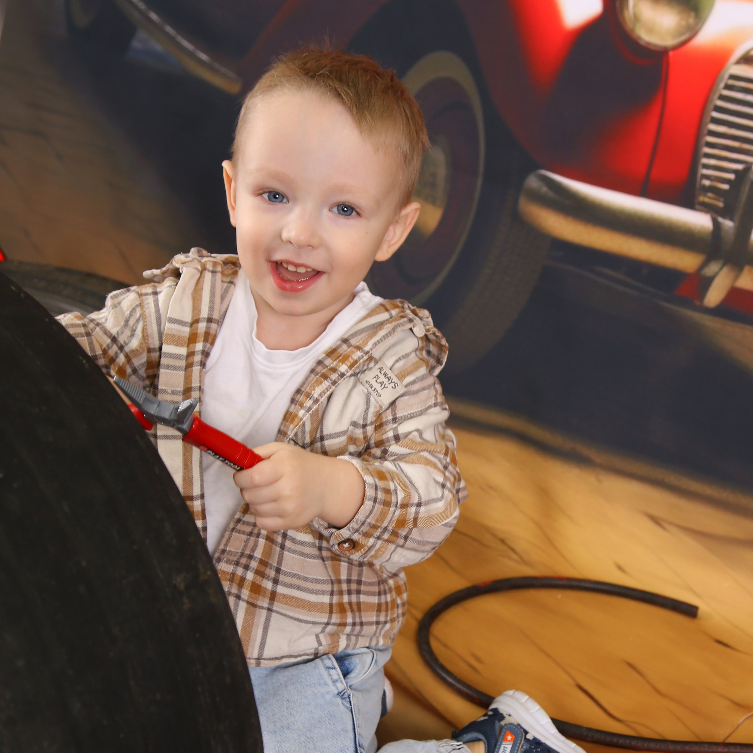 Юный помощник