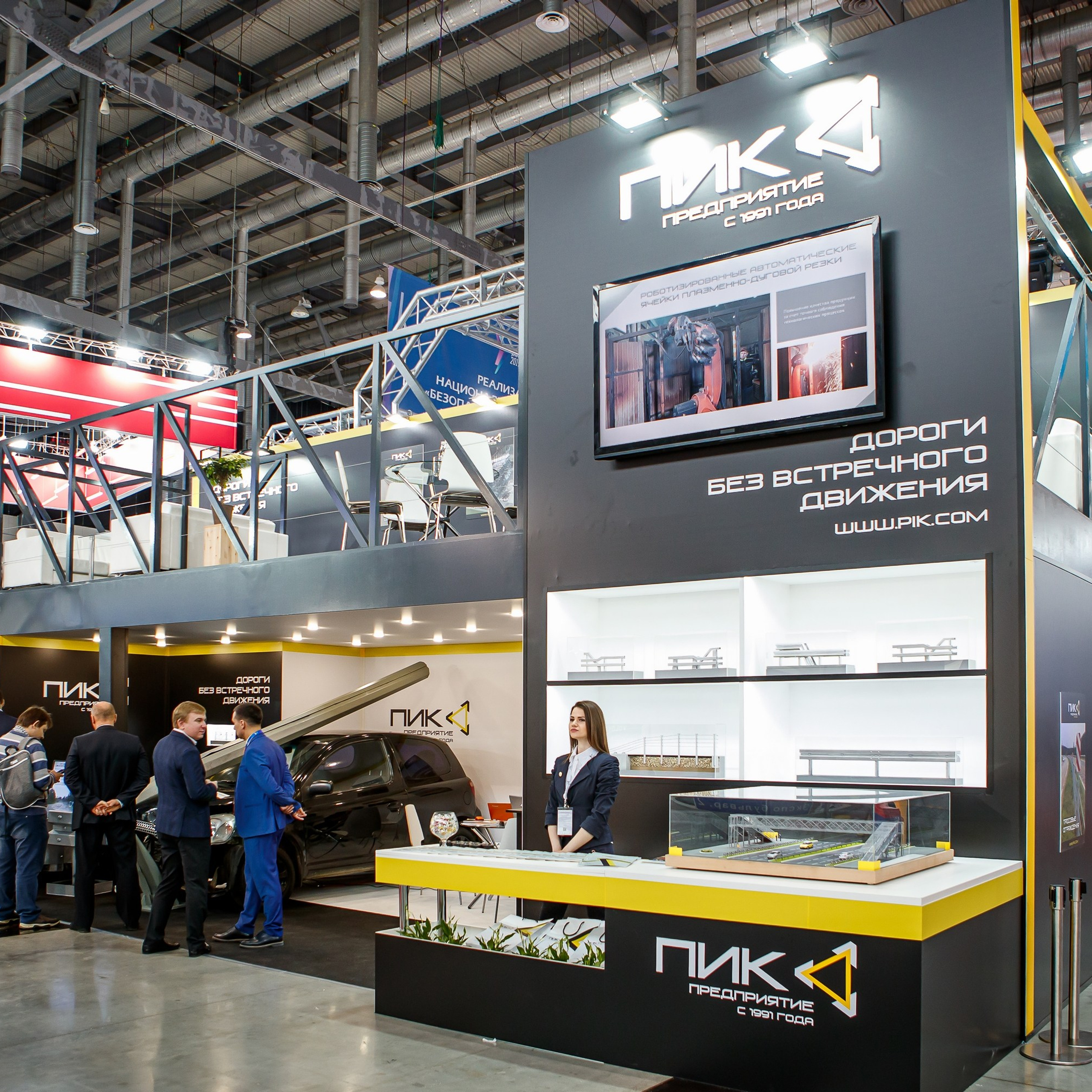 Фотосъёмка работы стенда для Предприятия ПИК