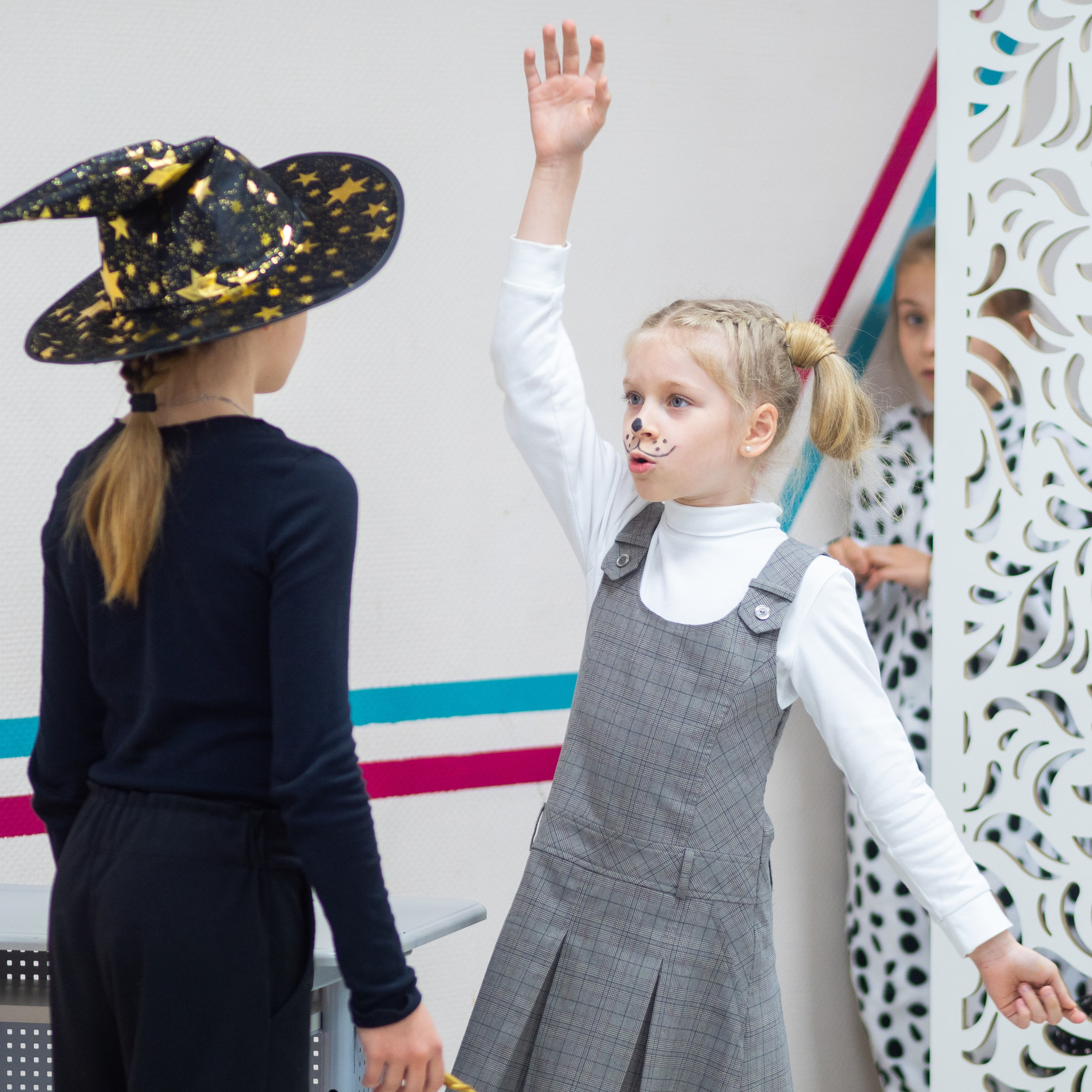 Спектакль «Розовый слон» и вручение Сертификатов SKK