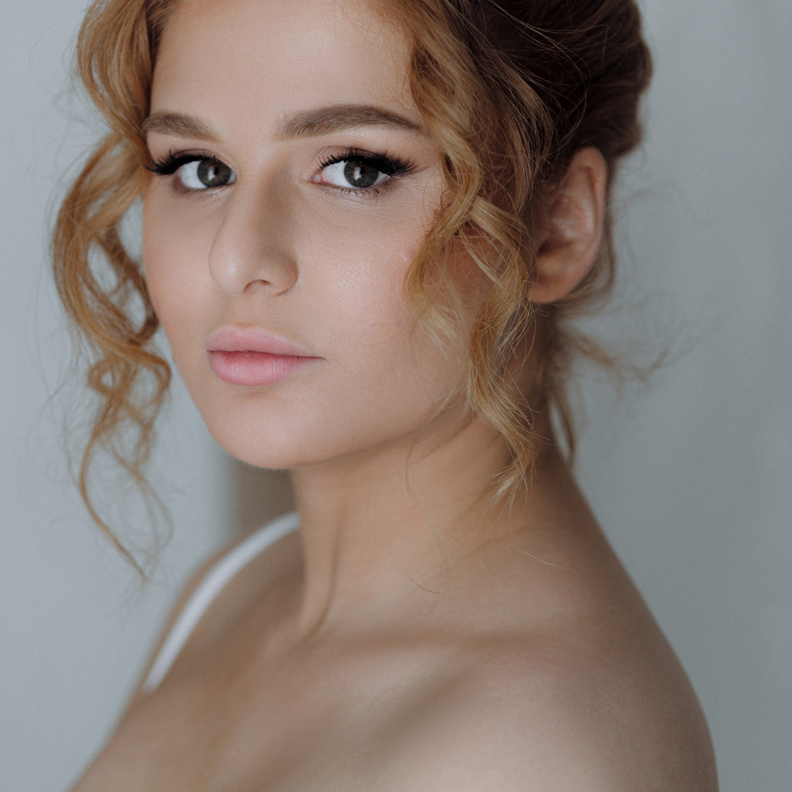 Свадебная фотосессия в Подмосковье. Фотограф в Москве с выездом в МО. Фотограф на свадьбу Москва. Фотограф в Москве Валерия Рожкова