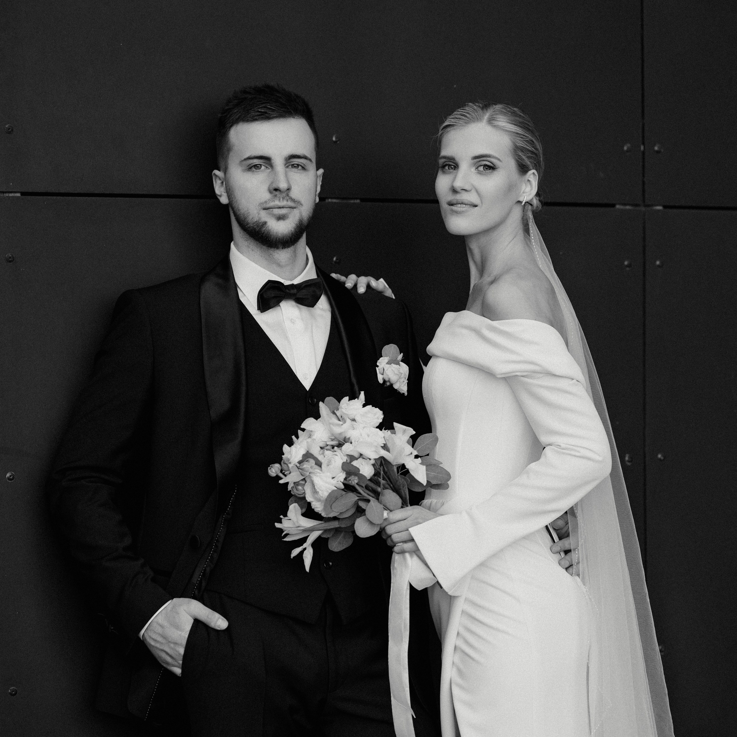 Свадебная фотосессия на стадионе Спартак. Свадебный фотограф в Москве. свадебная фотосессия Москва. Фотограф в Москве Валерия Рожкова