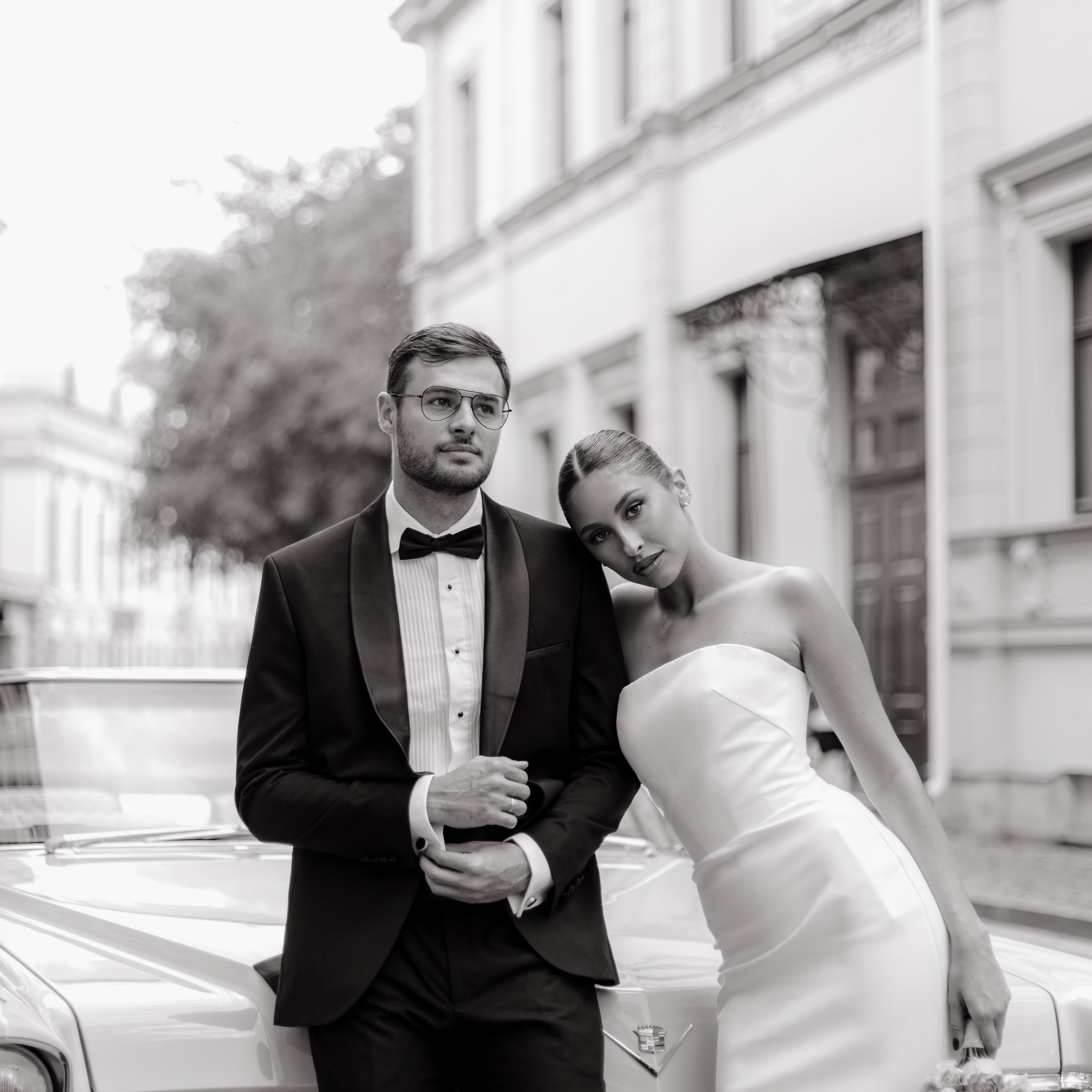 Фотосессия с кабриолетом в Москве свадебная. Свадебный фотограф Москва. Фотограф в Москве Валерия Рожкова