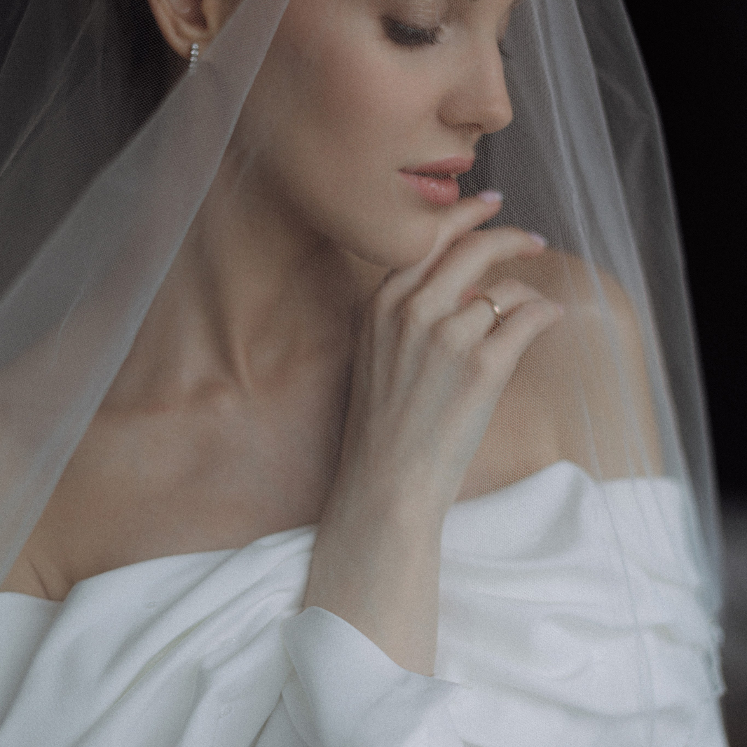 Свадебная фотосессия на стадионе Спартак. Свадебный фотограф в Москве. свадебная фотосессия Москва. Фотограф в Москве Валерия Рожкова