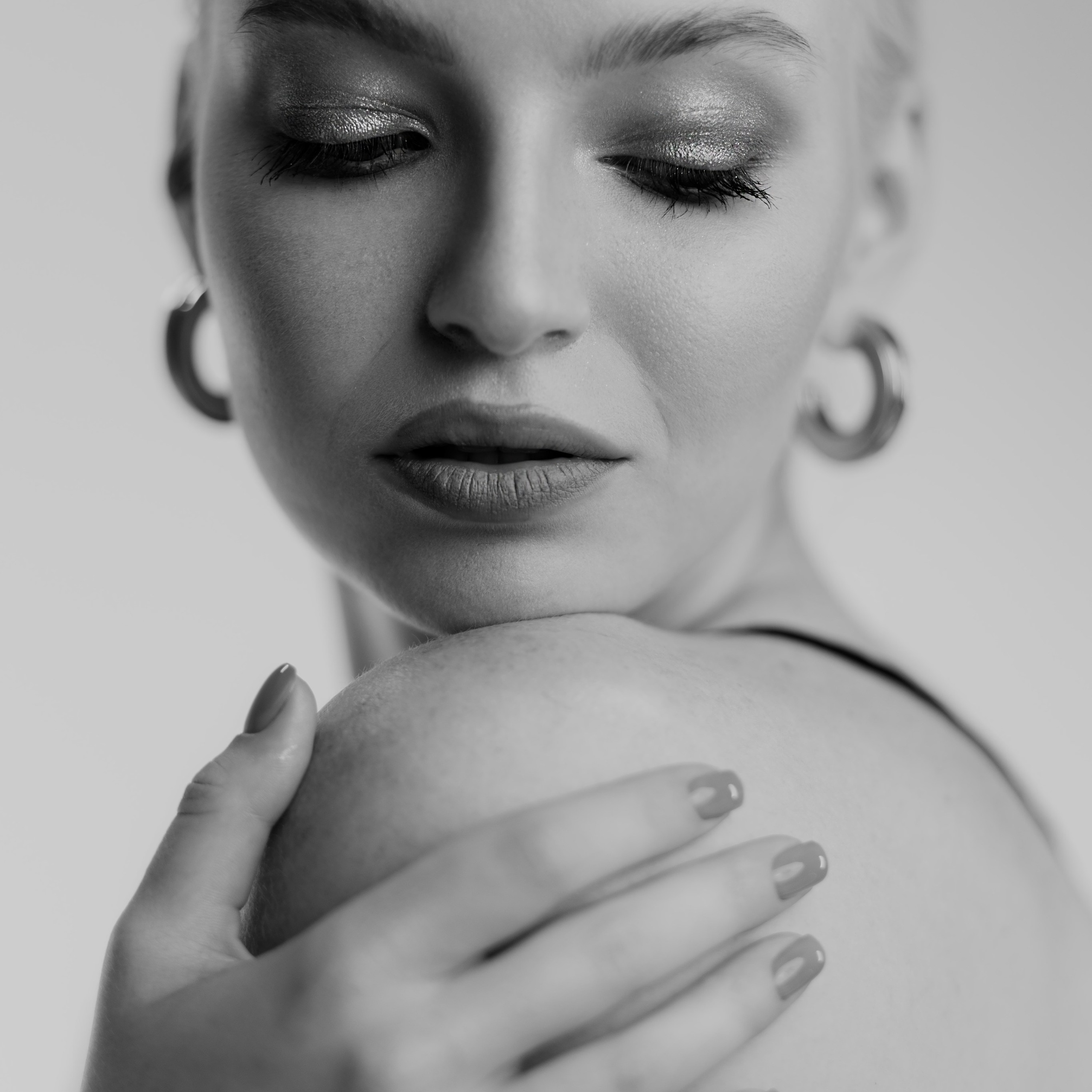 Виолетта. Фотограф в Москве Валерия Рожкова