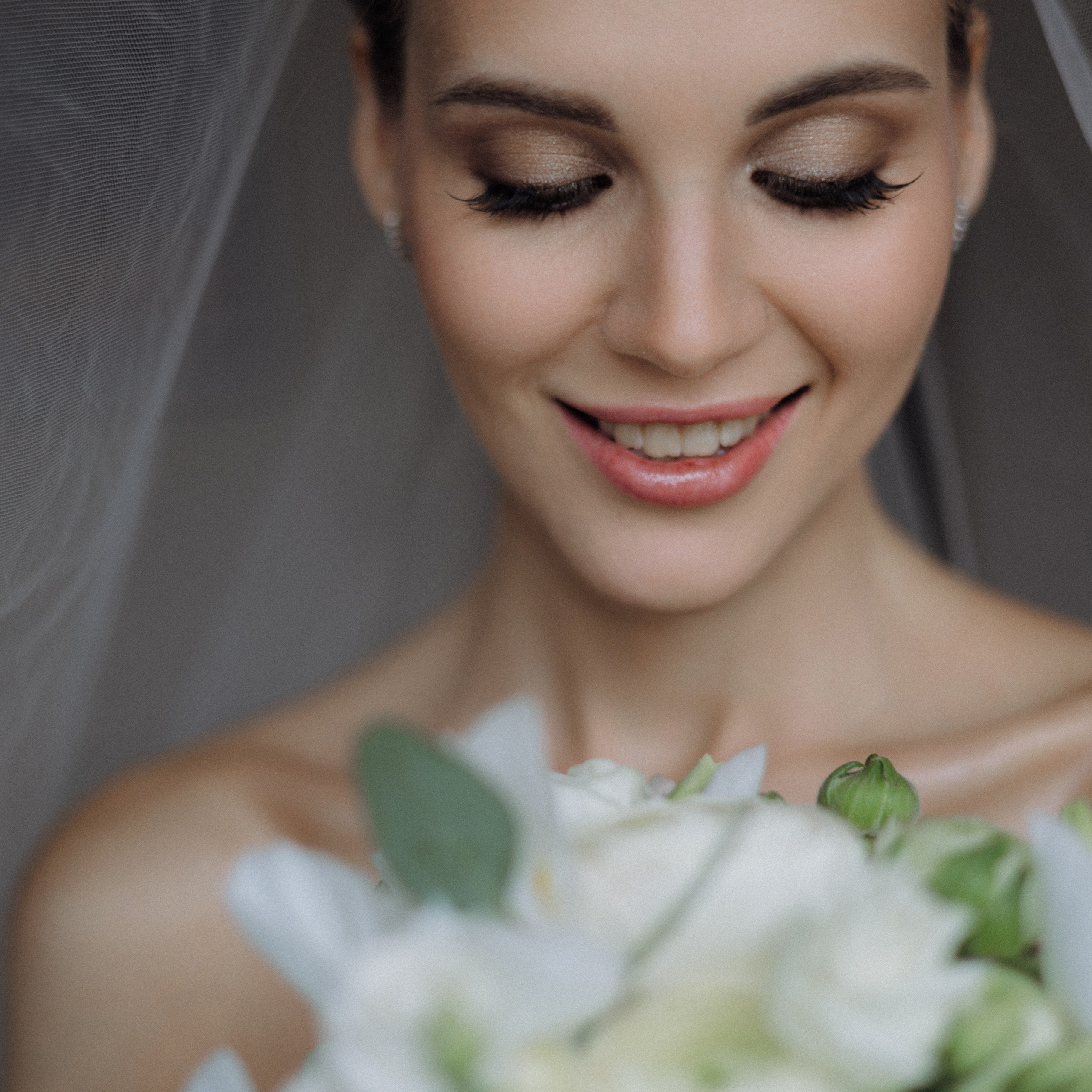 Свадебная фотосессия на стадионе Спартак. Свадебный фотограф в Москве. свадебная фотосессия Москва. Фотограф в Москве Валерия Рожкова