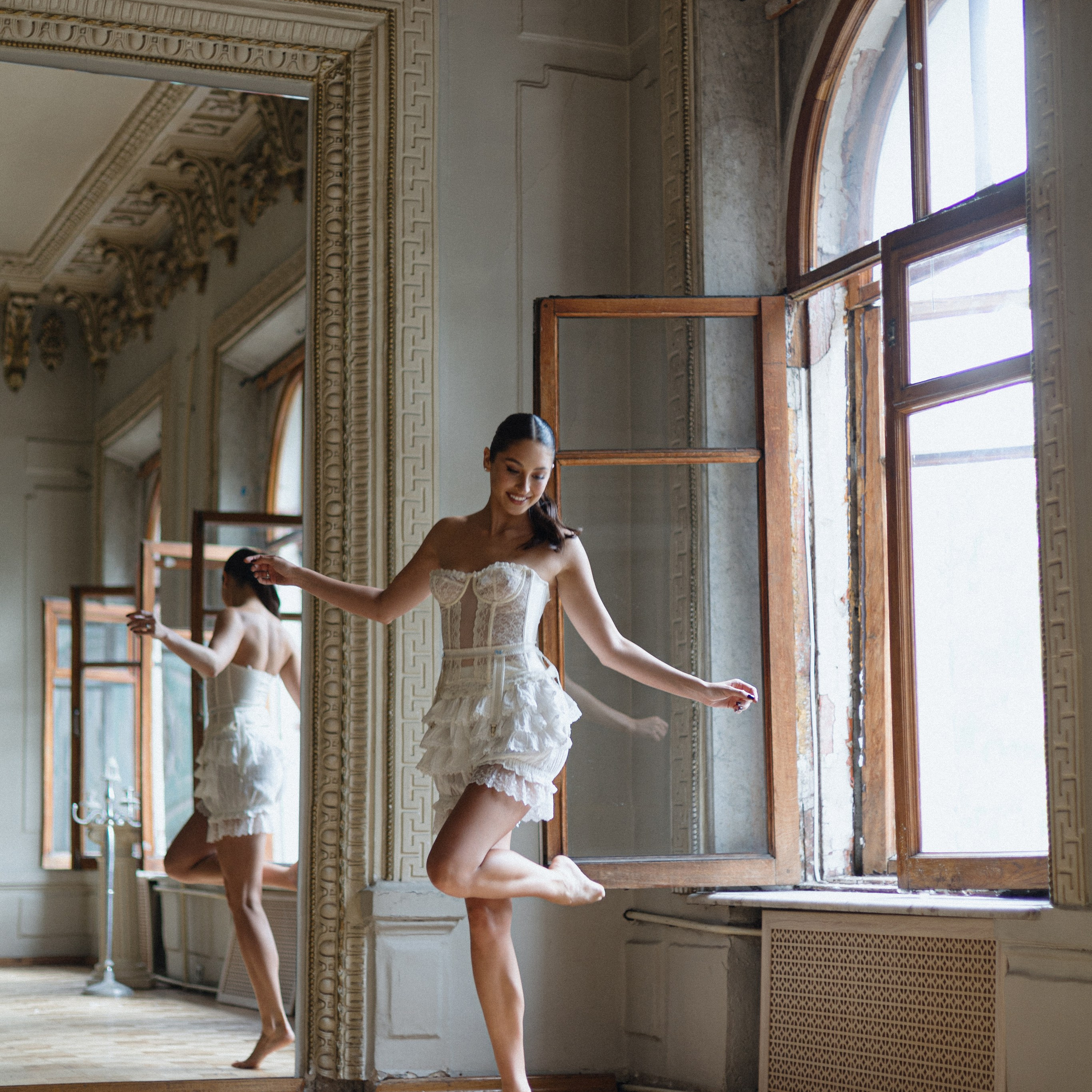 Фотосессия с кабриолетом в Москве свадебная. Свадебный фотограф Москва. Фотограф в Москве Валерия Рожкова