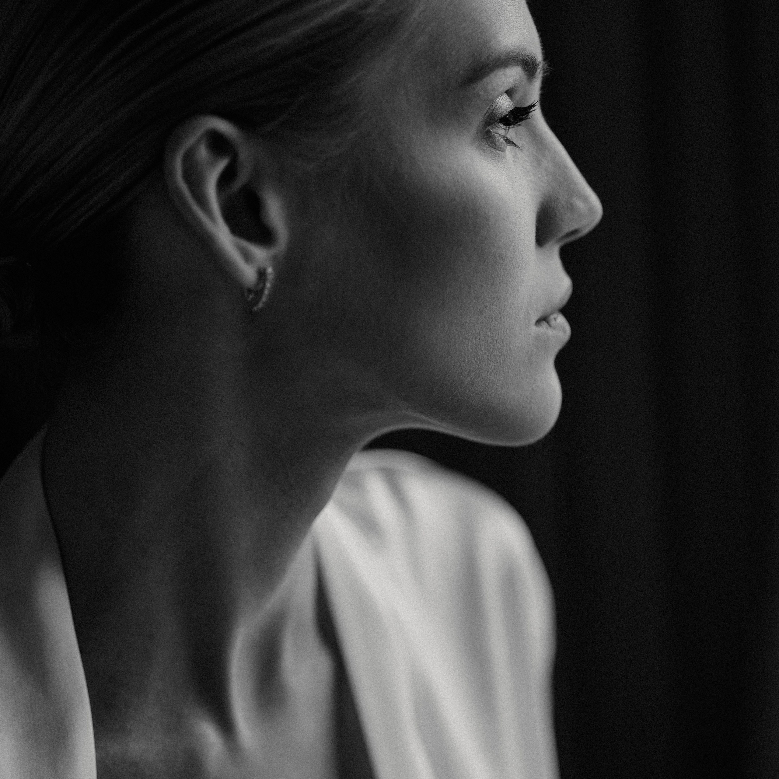 Свадебная фотосессия на стадионе Спартак. Свадебный фотограф в Москве. свадебная фотосессия Москва. Фотограф в Москве Валерия Рожкова