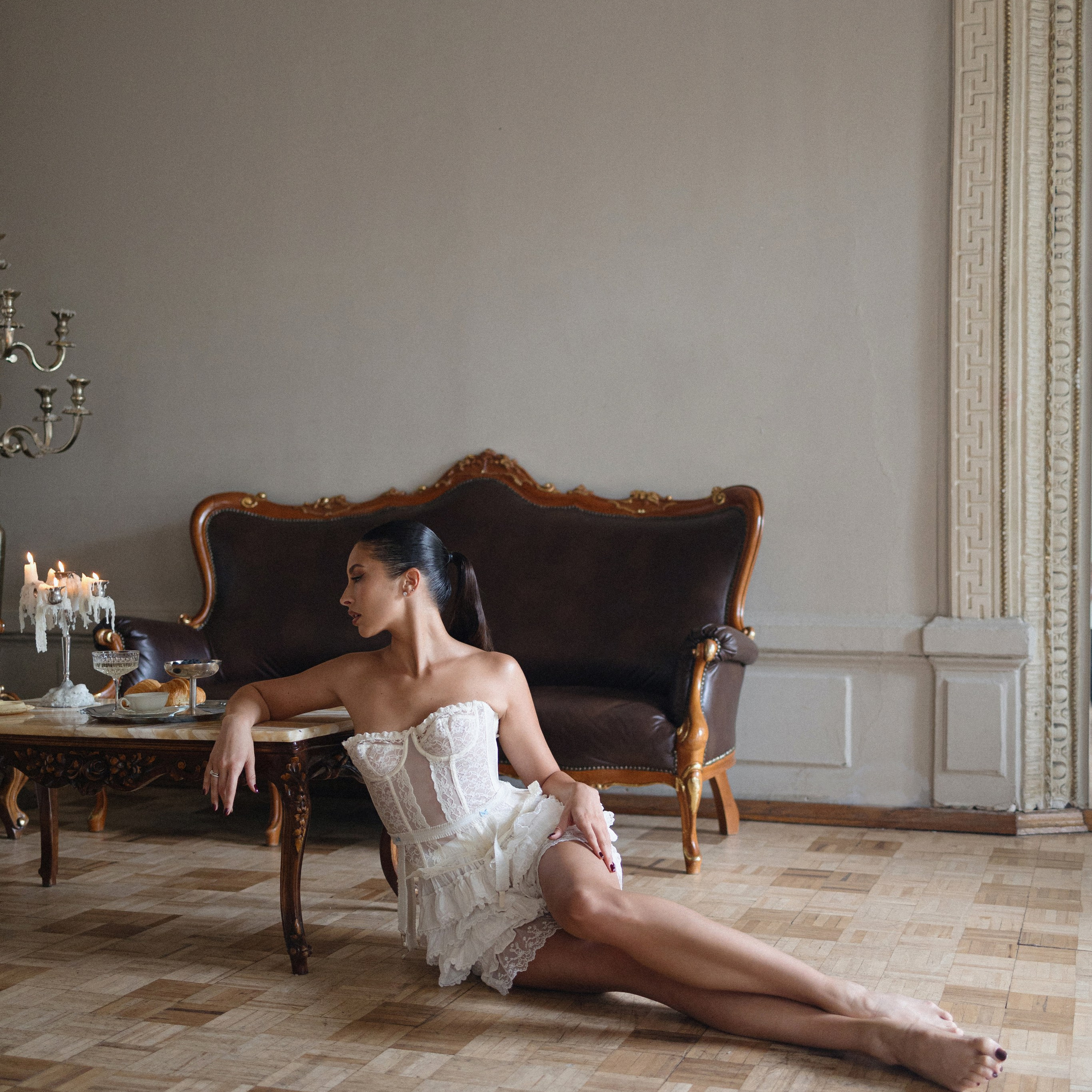 Фотосессия с кабриолетом в Москве свадебная. Свадебный фотограф Москва. Фотограф в Москве Валерия Рожкова