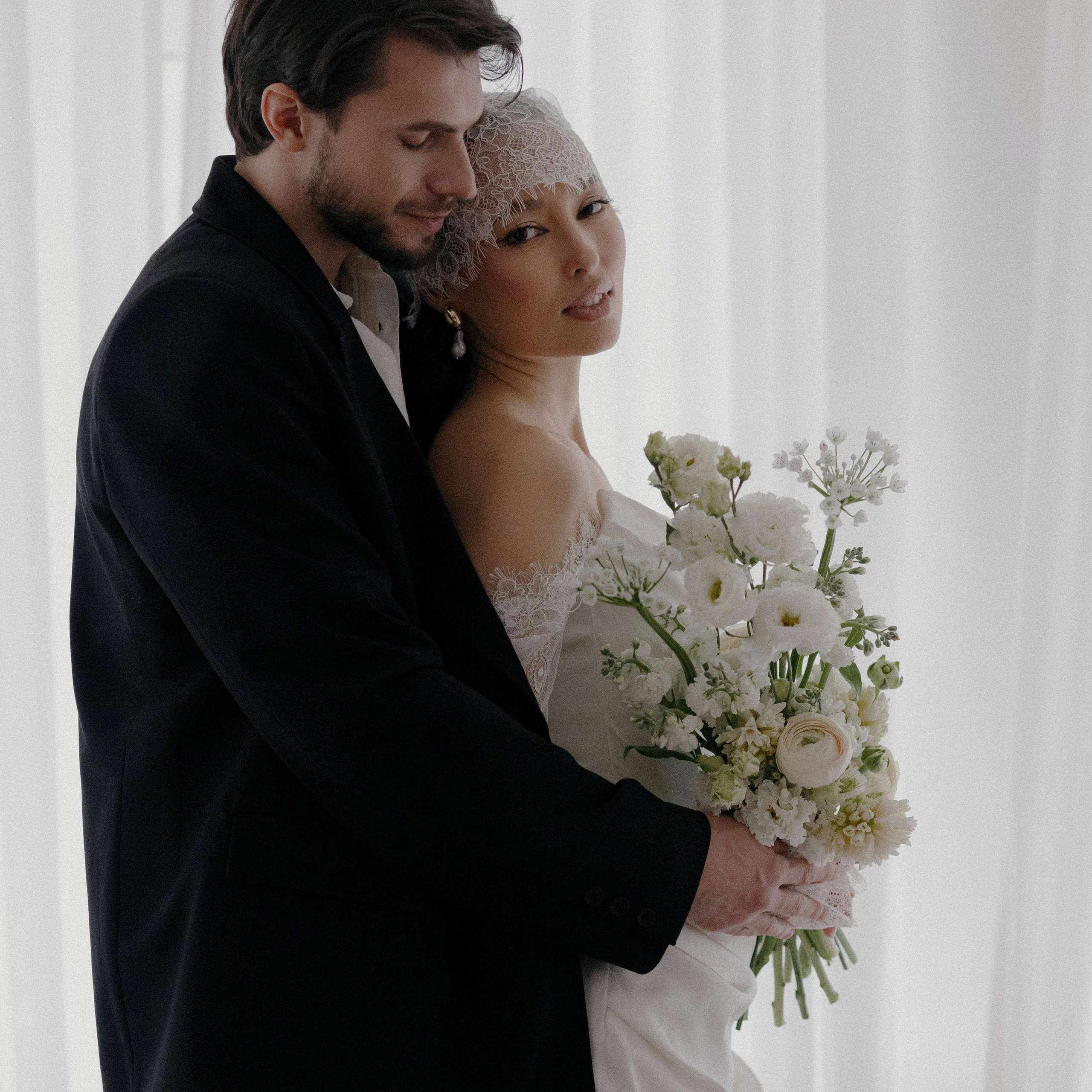 Свадебная фотосессия в студии в Москве. Свадебный фотограф в Москве. свадебная фотосессия Москва. Утро невесты Москва. Фотограф в Москве Валерия Рожкова