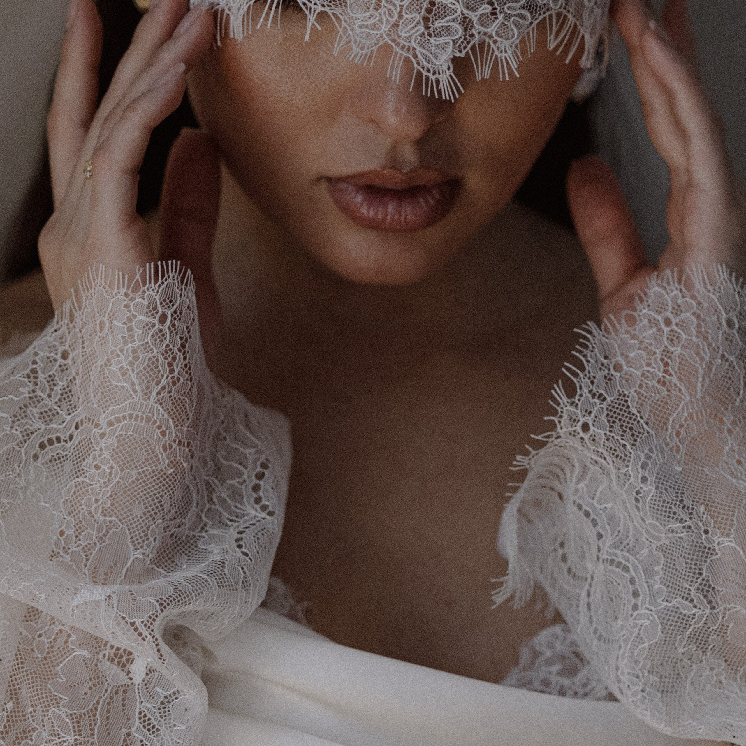 Свадебная фотосессия в студии в Москве. Свадебный фотограф в Москве. свадебная фотосессия Москва. Утро невесты Москва. Фотограф в Москве Валерия Рожкова