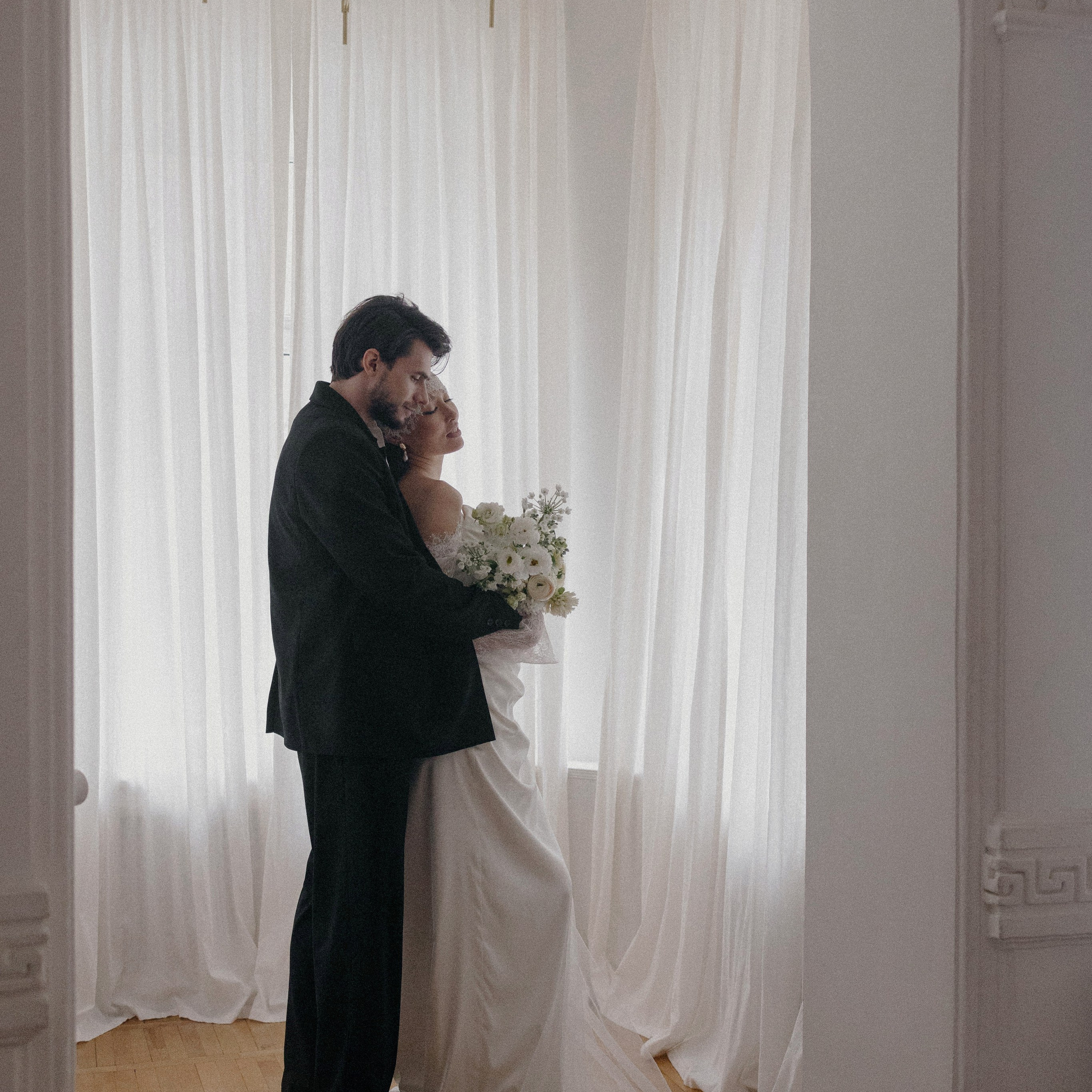 Свадебная фотосессия в студии в Москве. Свадебный фотограф в Москве. свадебная фотосессия Москва. Утро невесты Москва. Фотограф в Москве Валерия Рожкова